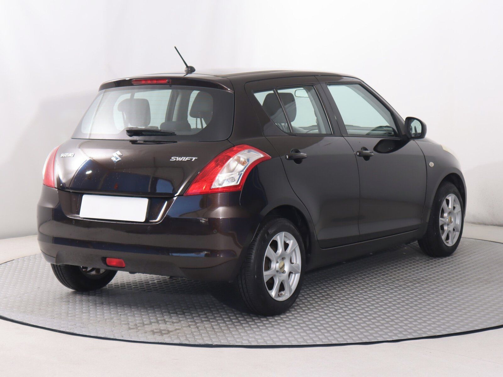 Suzuki Swift, 1.2, Serv.kniha - fotka 5