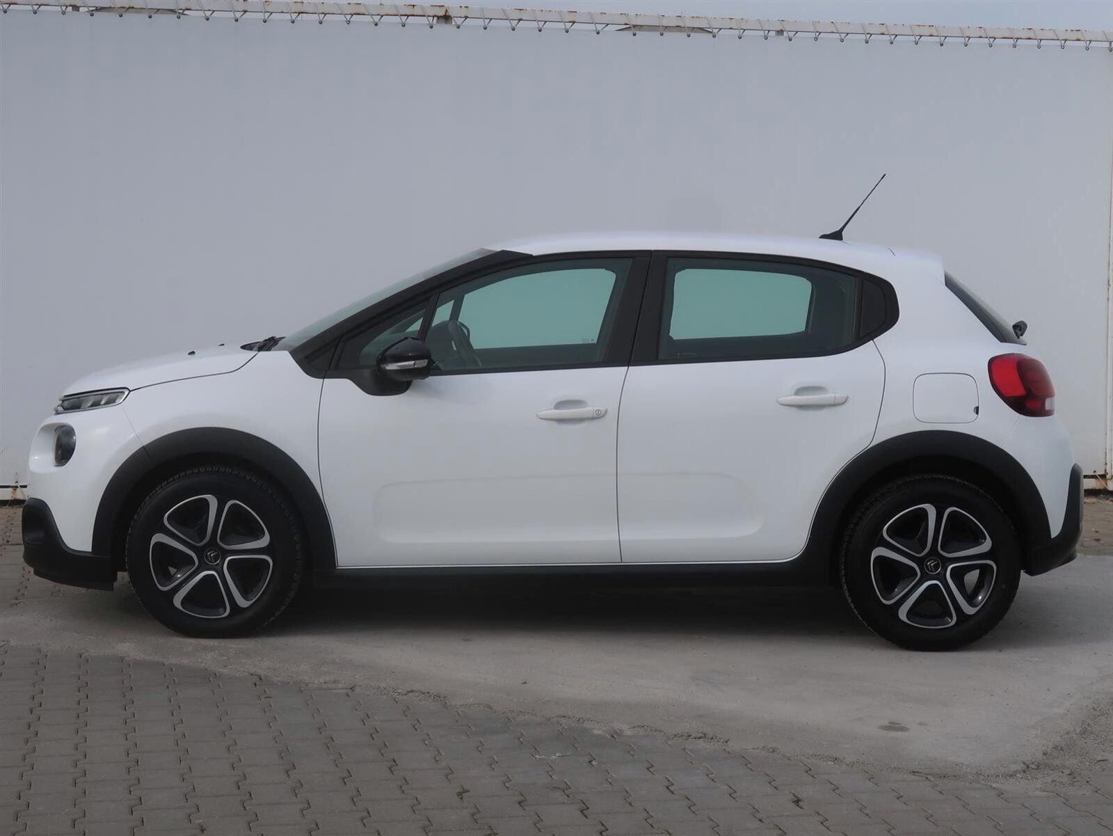 Citroën C3, 1.2 PureTech, Feel, Serv.kniha - fotka 3