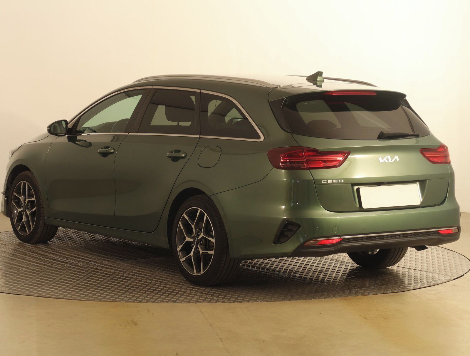 Kia Cee´d, 1.5 T-GDI, Serv.kniha - fotka 4