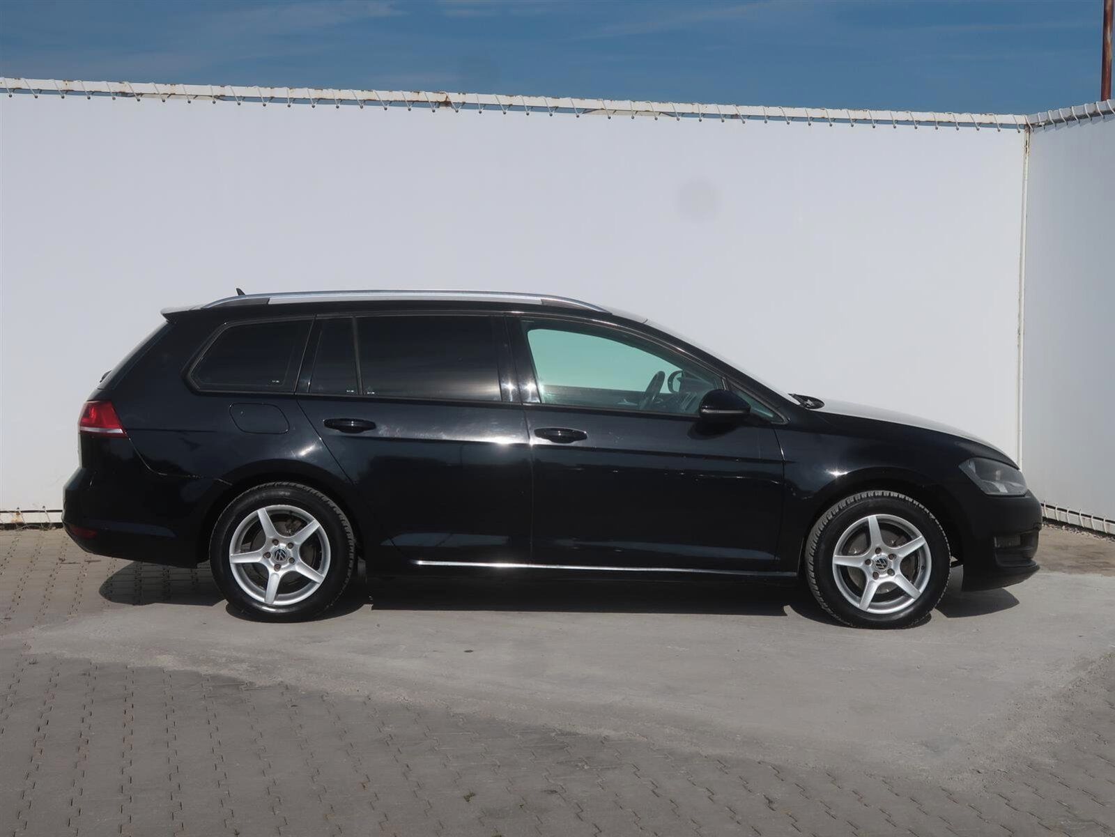 Volkswagen Golf, 1.6 TDI - fotka 6