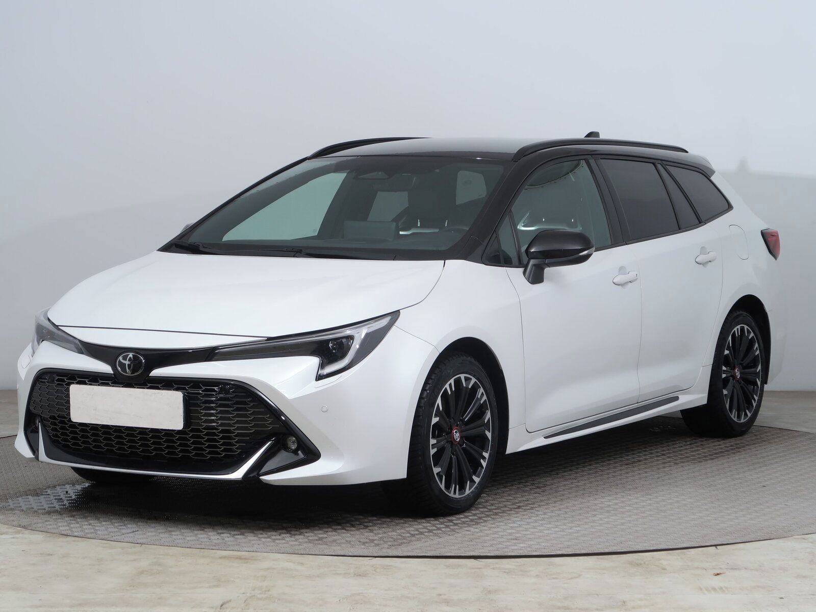 Toyota Corolla, 1.8 Hybrid, Automat - fotka 2