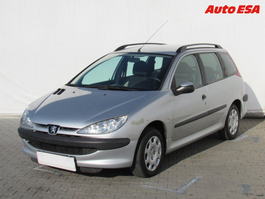 Peugeot 206, 1.4 i - fotka 3