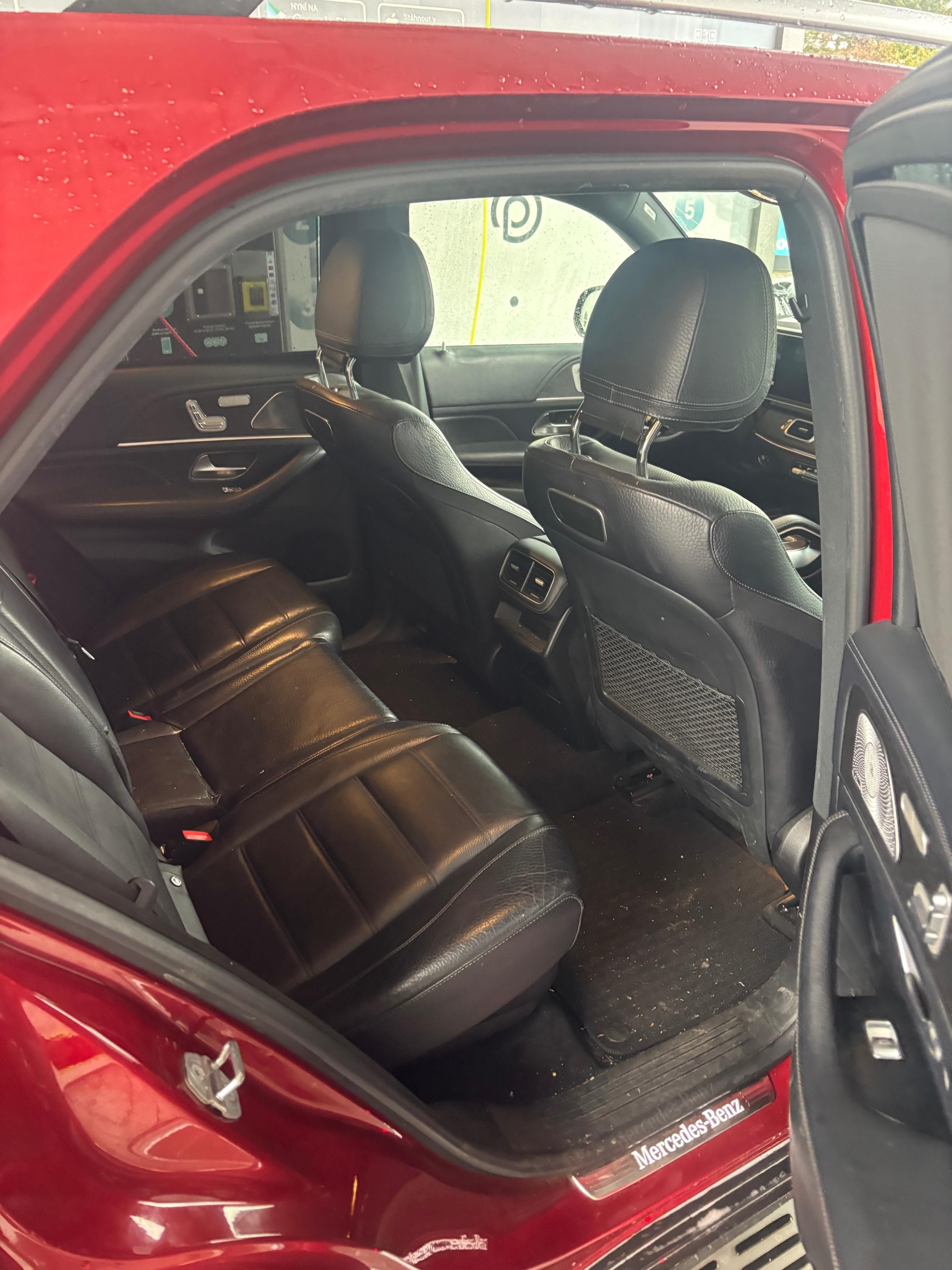 Mercedes-Benz GLE, Mercedes-Benz GLE 400d 4MATIC - fotka 5