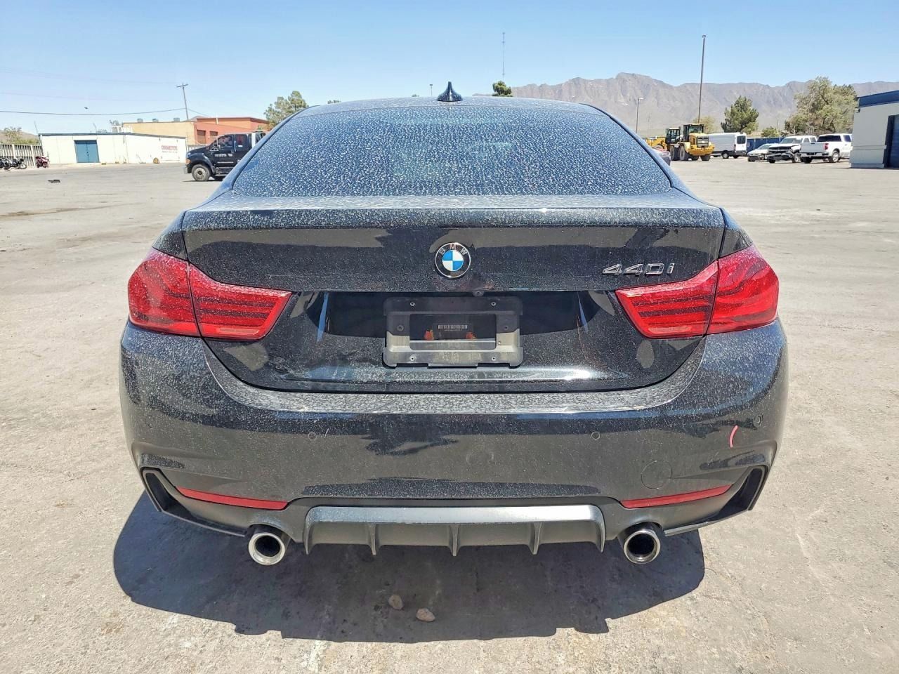 BMW Řada 4, Auto na cestě - fotka 6