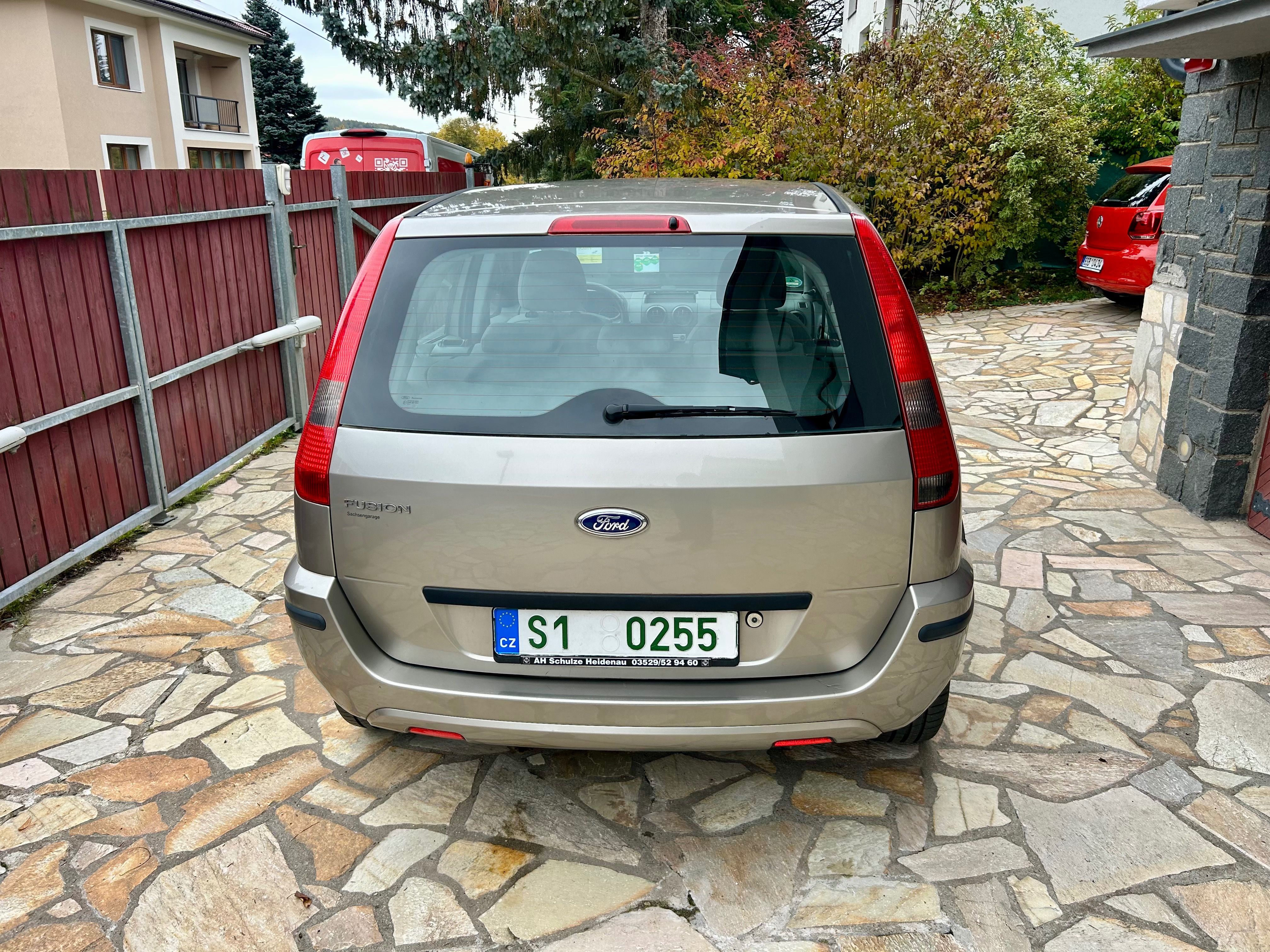 Ford Fusion, 1.6 74 KW Klima 1 MAJITEL TOP - fotka 5