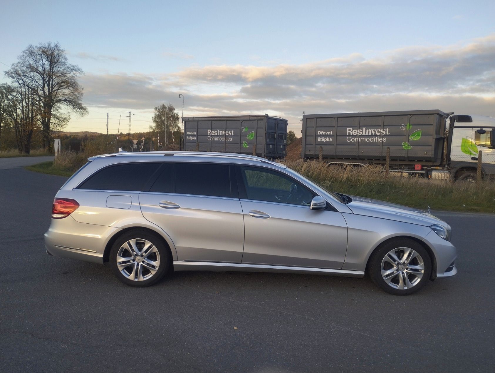 Mercedes-Benz Třídy E, 220 cdi - fotka 2