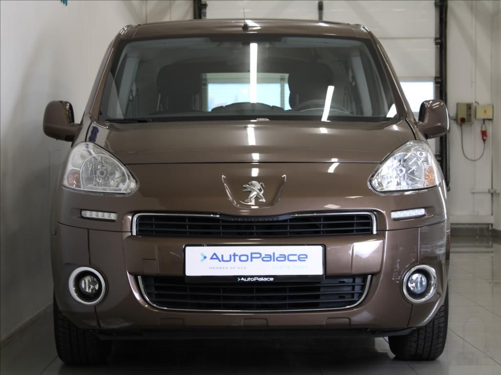 Peugeot Partner, 1,6 VTi Tepee Active 1.maj.ČR - fotka 2