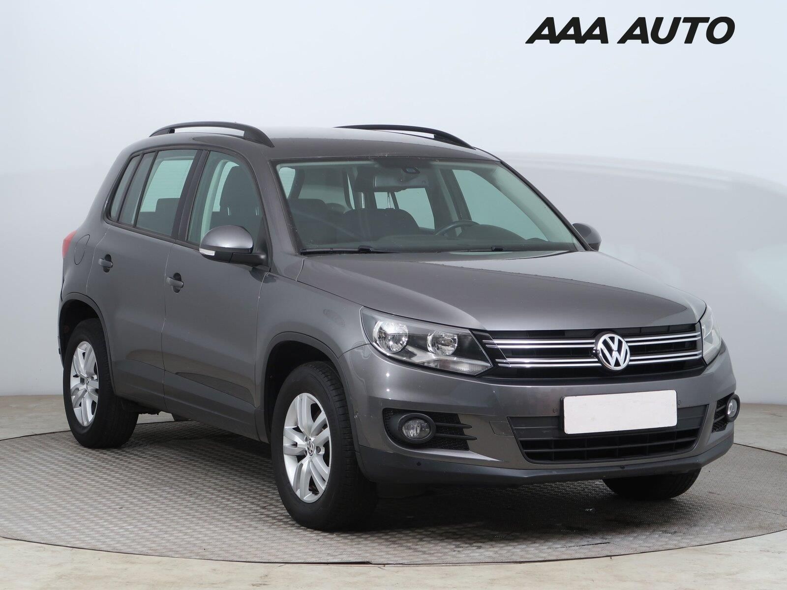 Volkswagen Tiguan, 2.0 TDI, Comfortline, ČR,1.maj