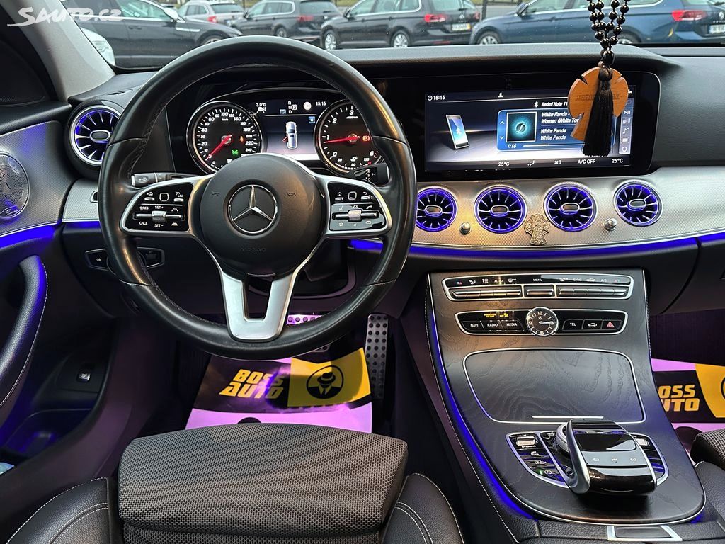 Mercedes-Benz Třídy E, Mercedes-Benz E 220 w213 9G-tr - fotka 6