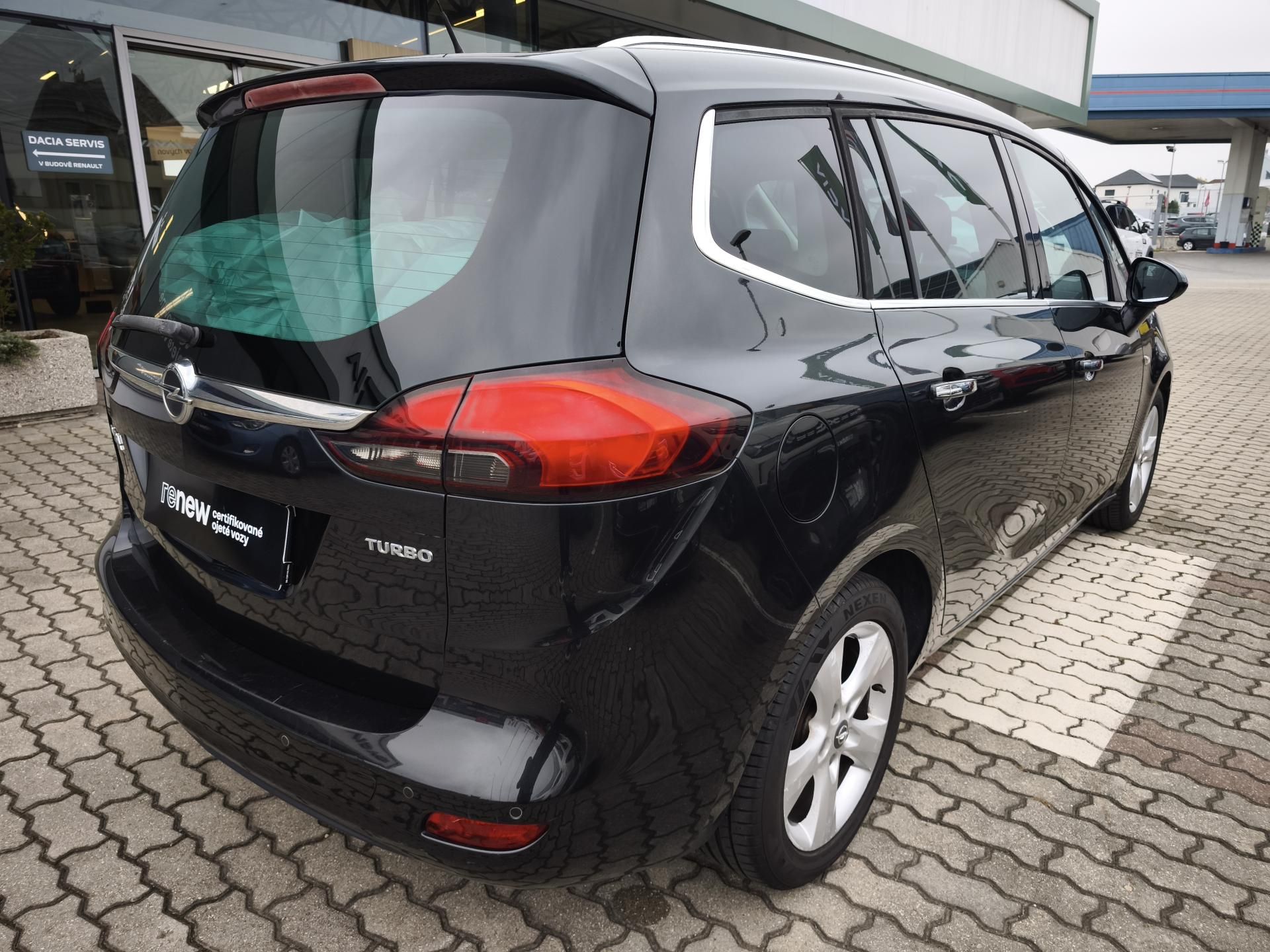 Opel Zafira, 2012 ČR 1.4T 103kW - fotka 5