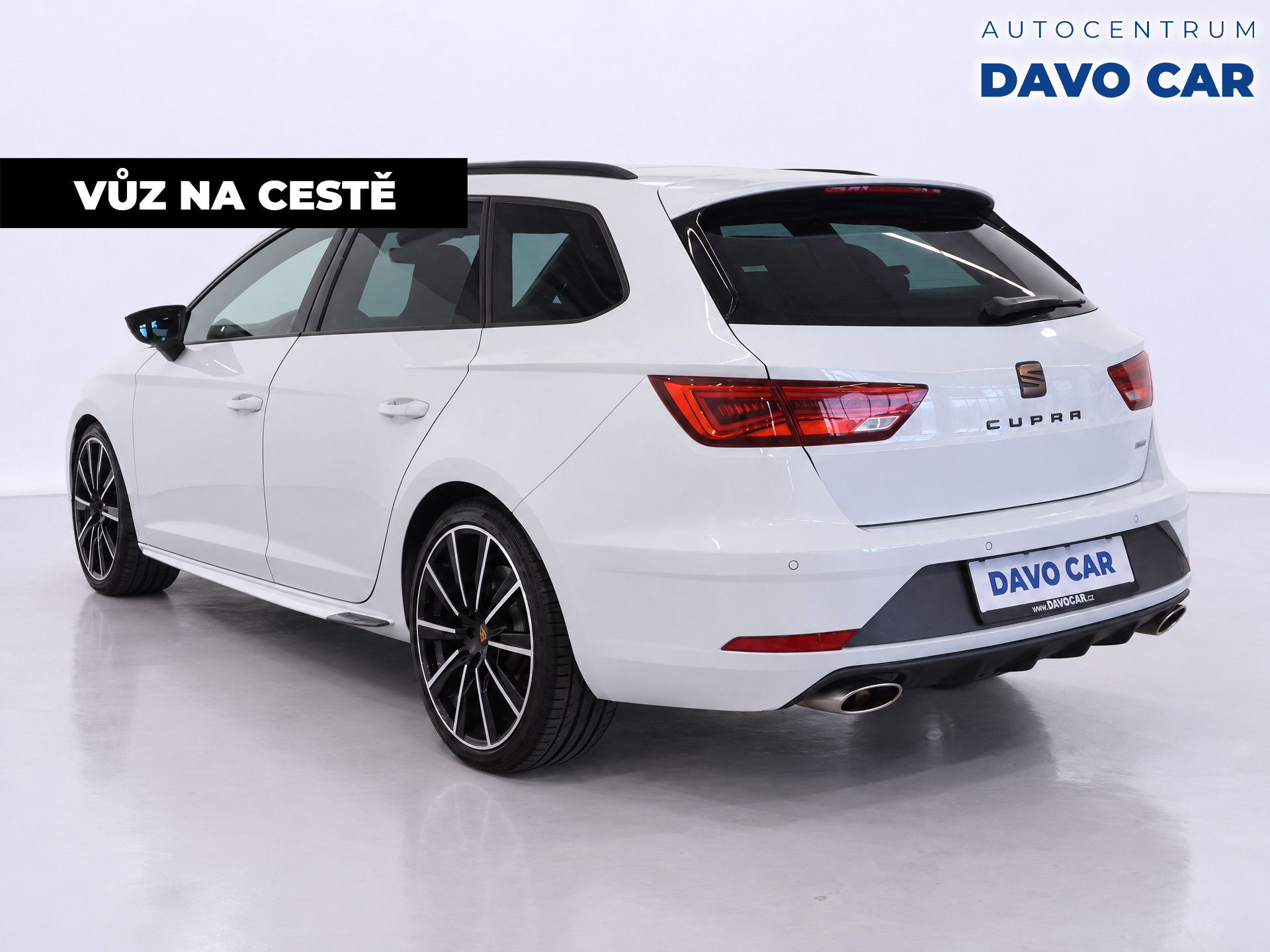 Seat Leon, 2,0 TSI 221kW 4x4 DSG Cupra - fotka 2
