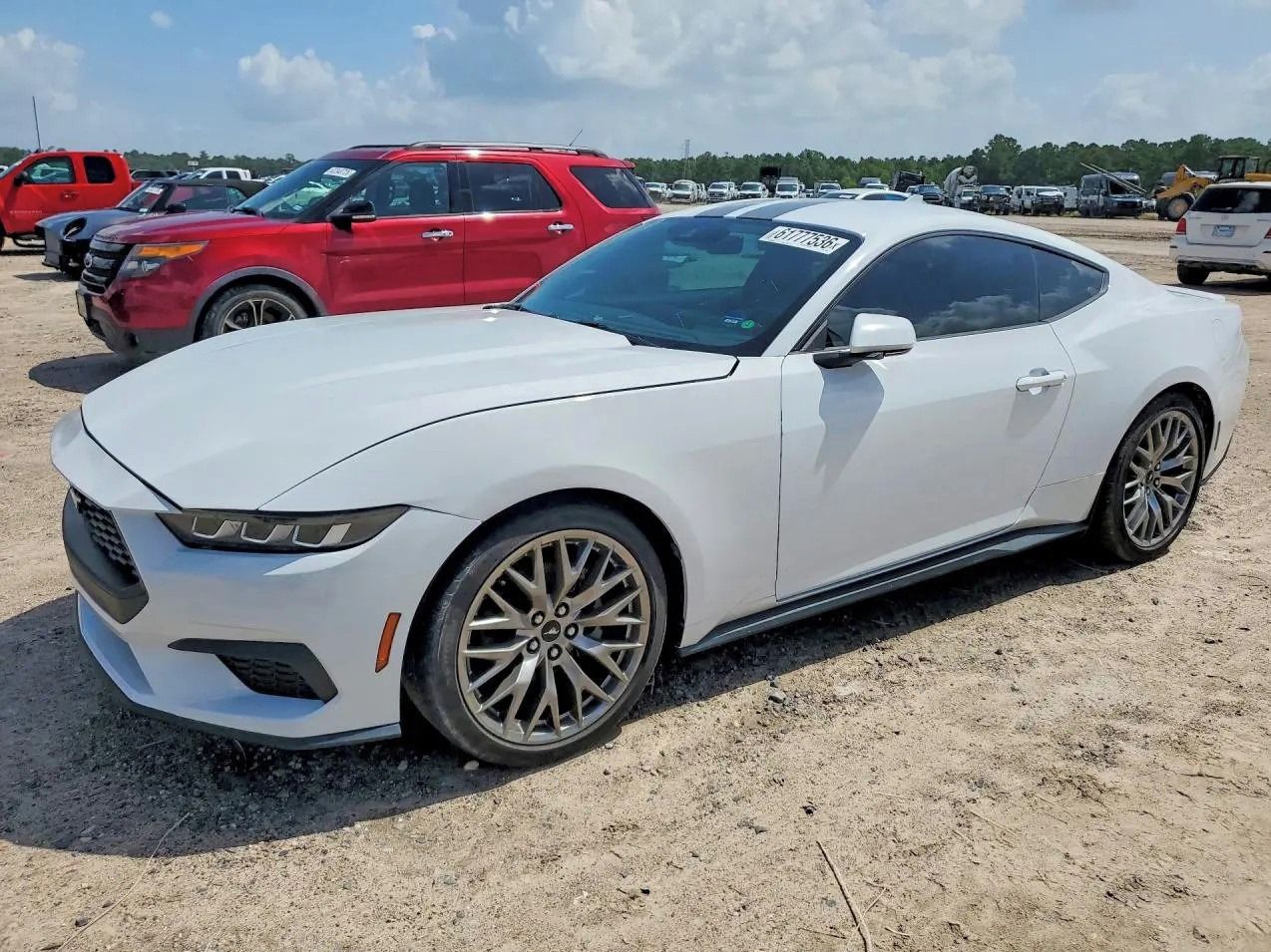 Ford Mustang, Auto na cestě