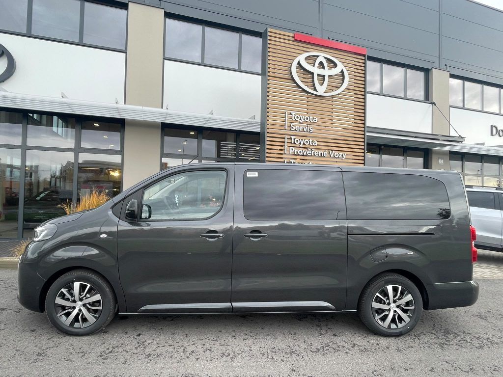 Toyota Proace Verso, 2.2D L2 180k AT VIP Skyview - fotka 6