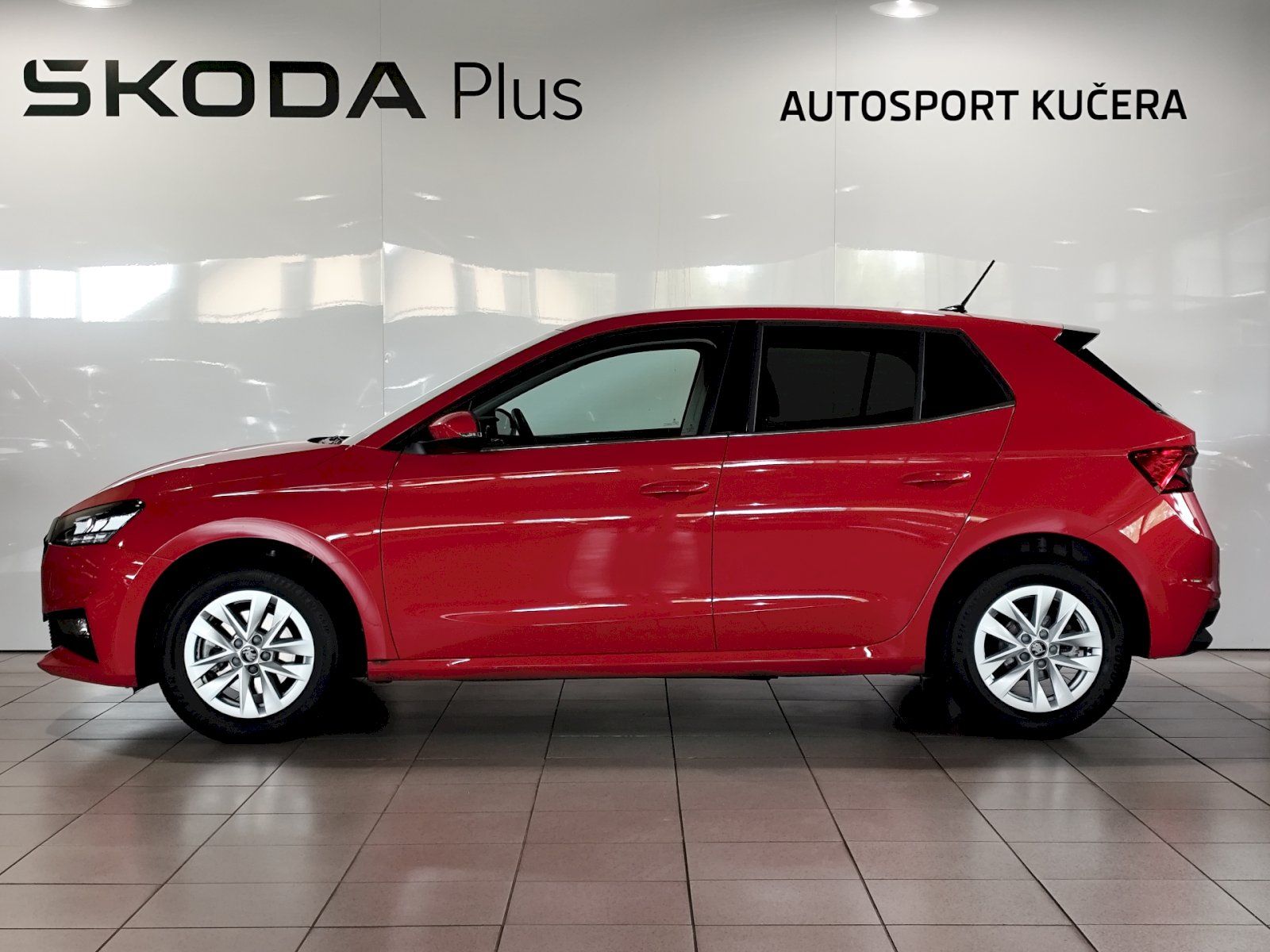 Škoda Fabia, FABIA TOP SELECTION 1,0 TSI 85 - fotka 3