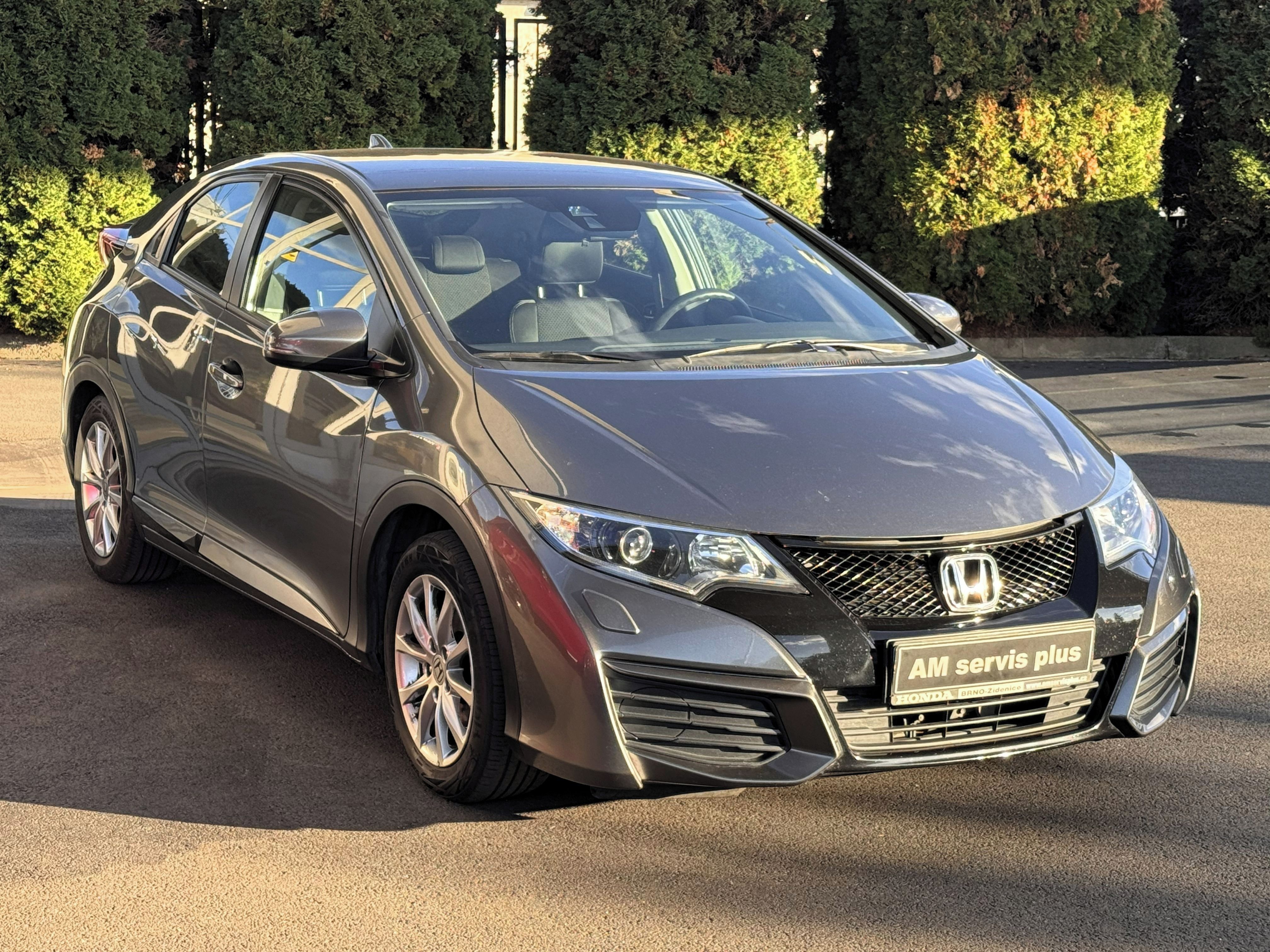 Honda Civic, 1.4i-VTEC Comfort - fotka 5
