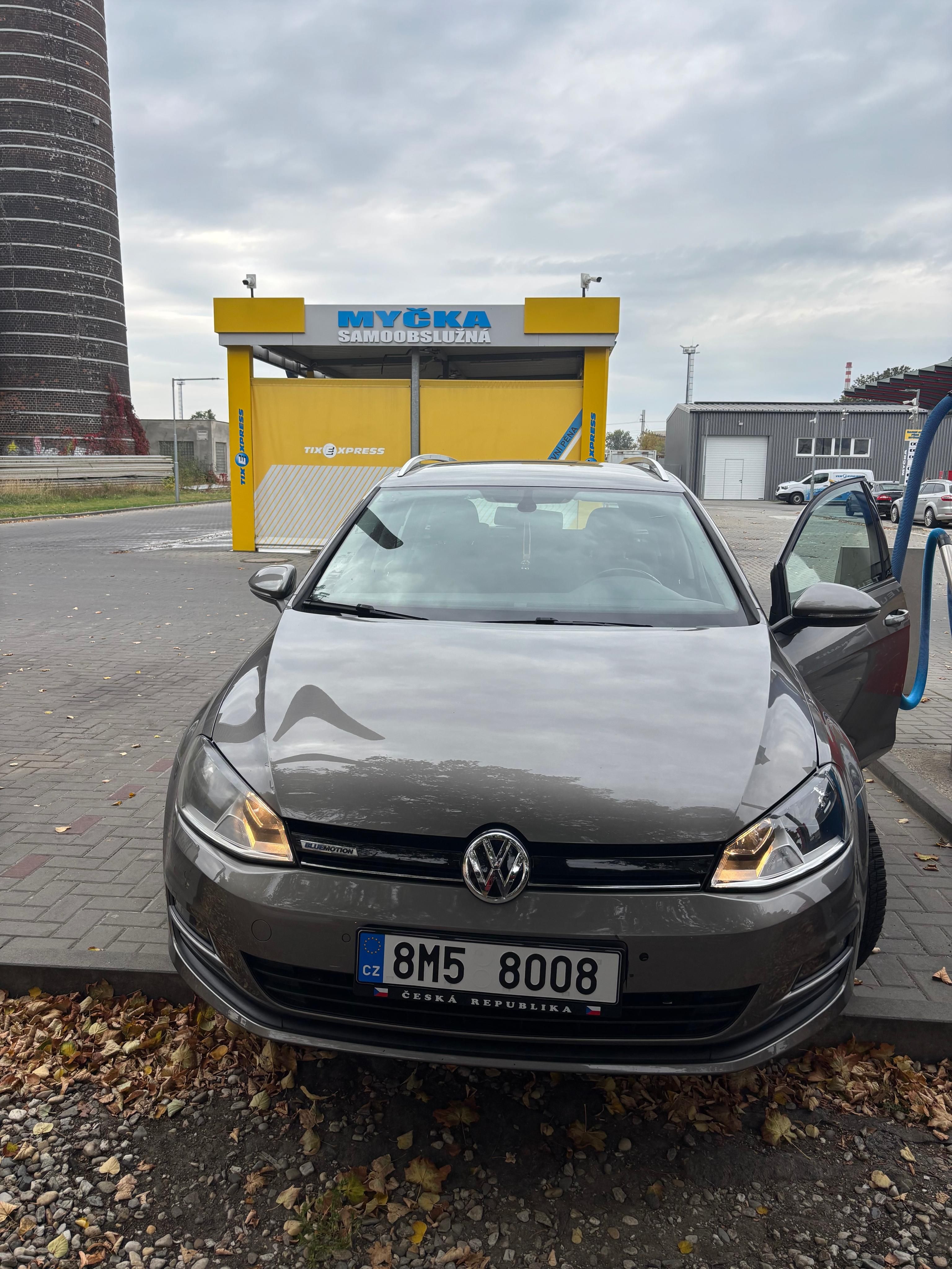 Volkswagen Golf, Volkswagen golf 1.6 TDI - fotka 3