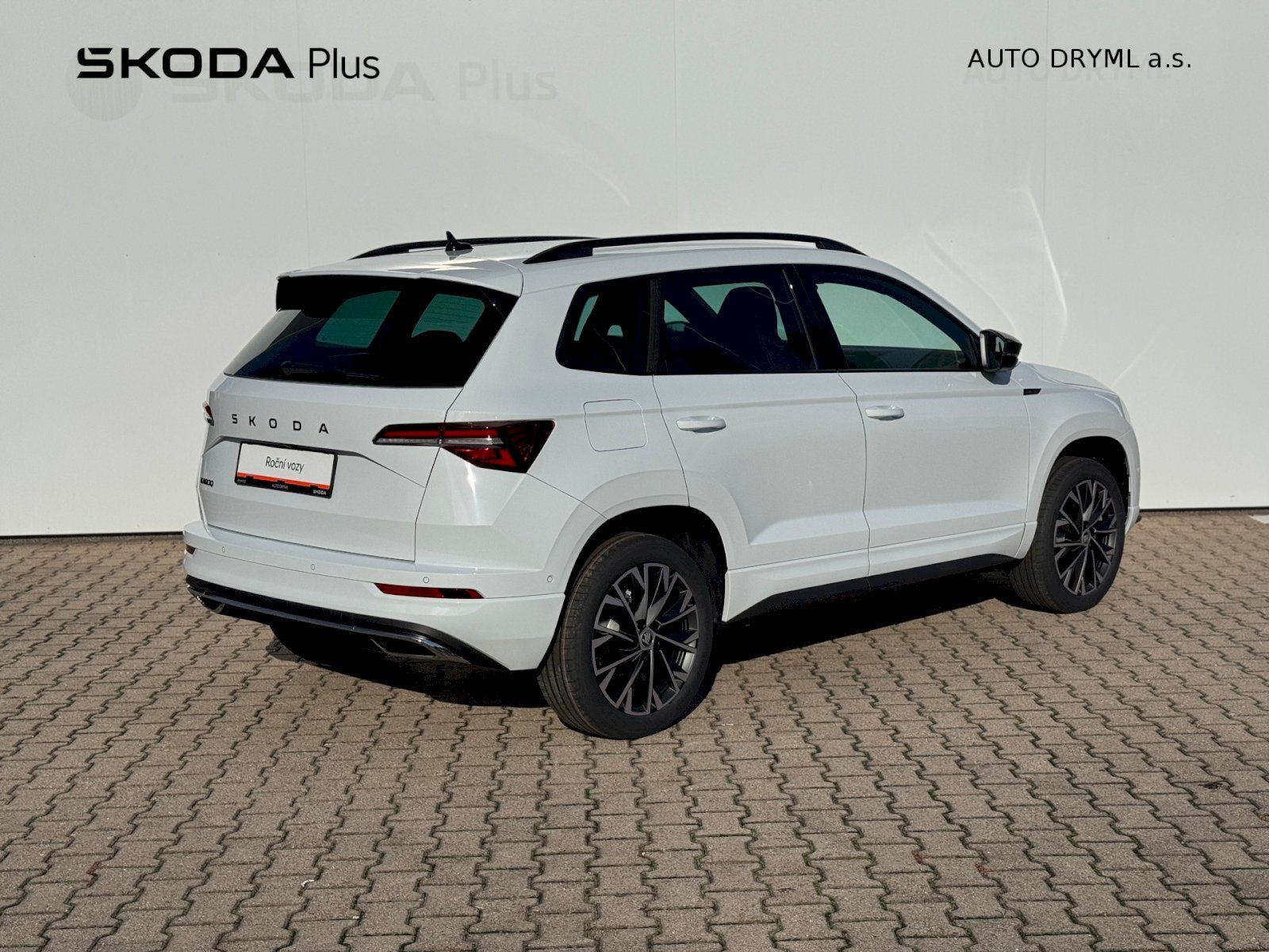 Škoda Karoq, Sportline 1.5 TSI 110 kW DSG - fotka 2
