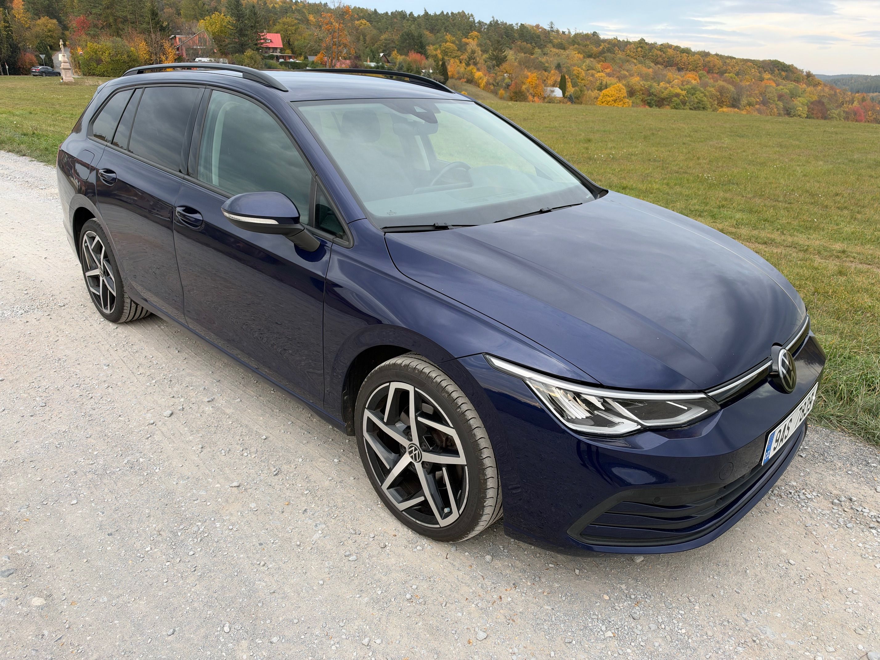 Volkswagen Golf, 2.0TDI LIFE ACC LED KAMERA ČR - fotka 2
