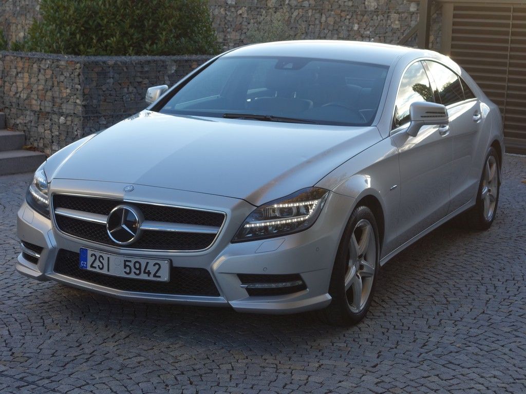 Mercedes-Benz CLS, 350D*4M*AMG*195KW*TOP-VÝB*CZ!! - fotka 5