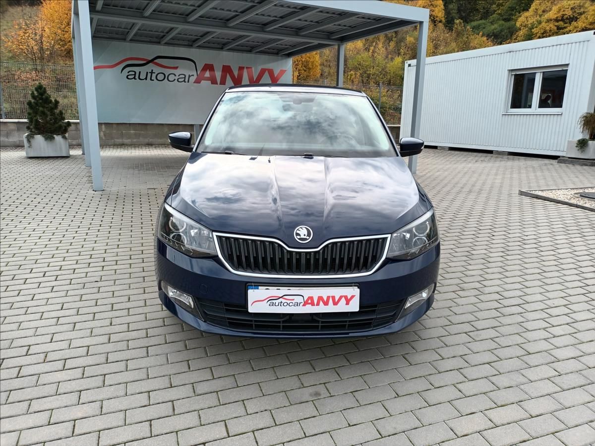 Škoda Fabia, 1,0 TSI,81KW,DIGIKLIMA,TEMPOMA - fotka 2