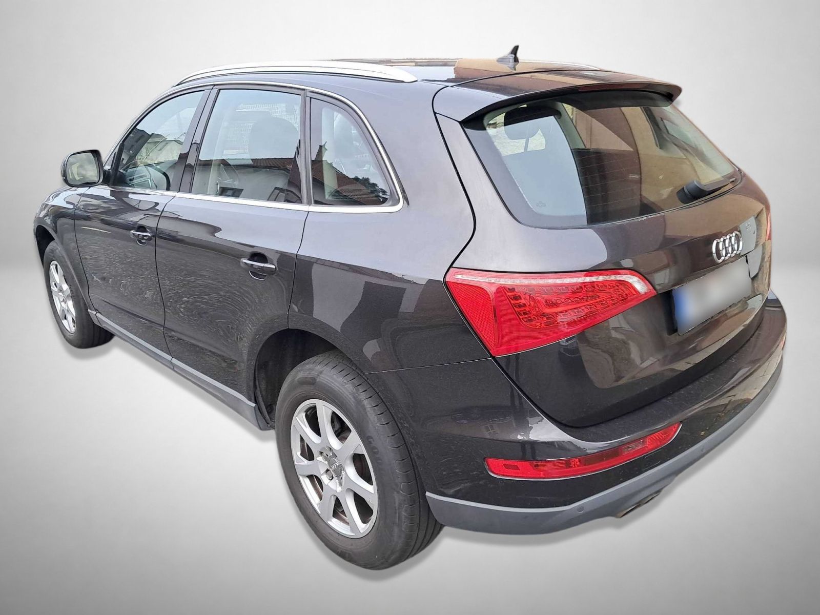 Audi Q5, 2.0 TDI, 4X4, Automat - fotka 2