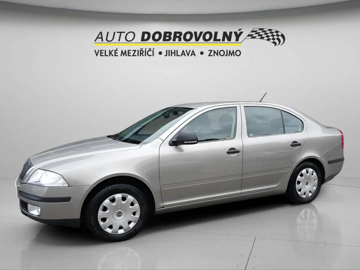 Škoda Octavia, Tour 1.6MPI MT5 - fotka 2