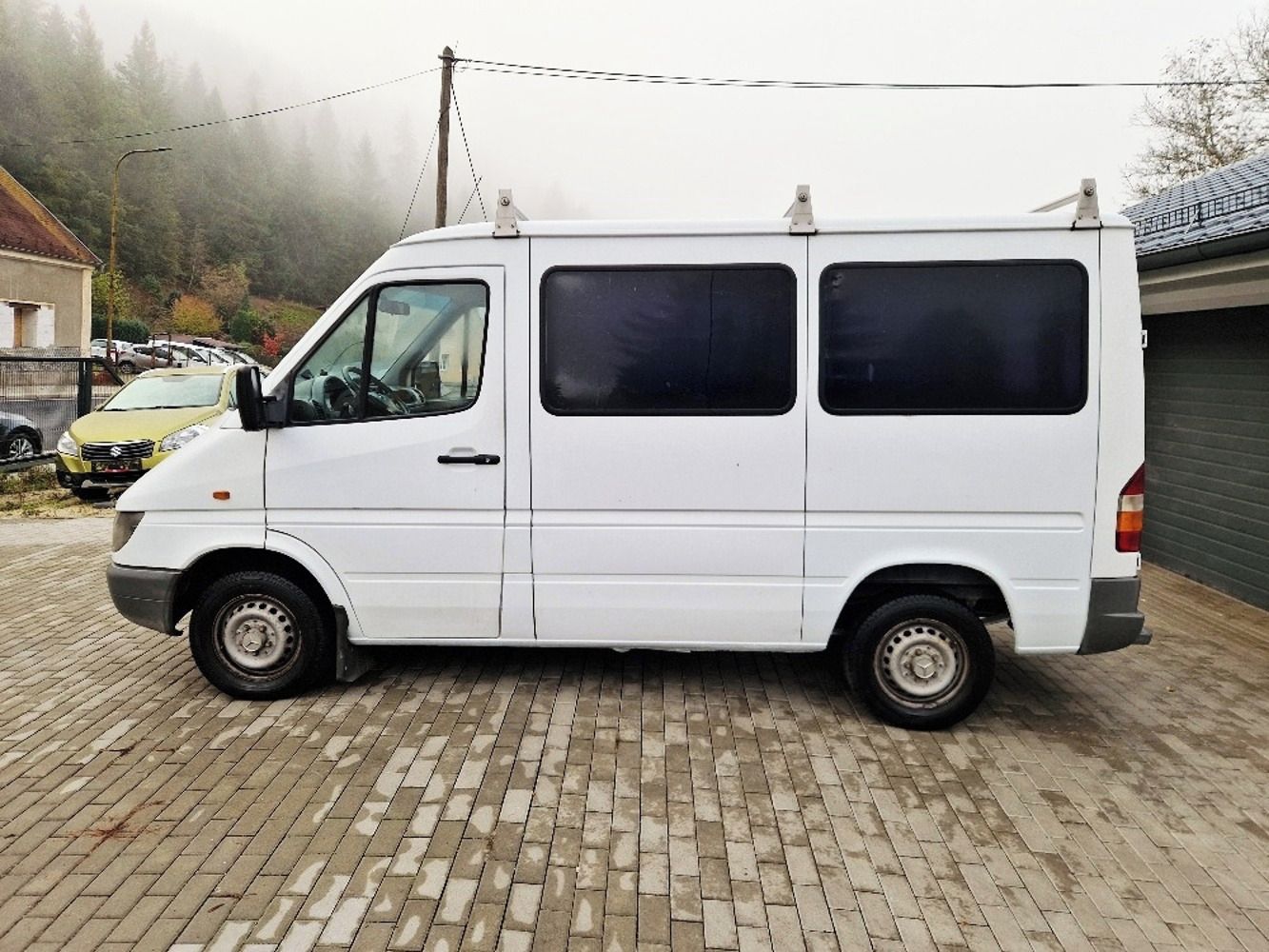 Mercedes-Benz 211, M-B Sprinter 221 CDi, 9 míst - fotka 5