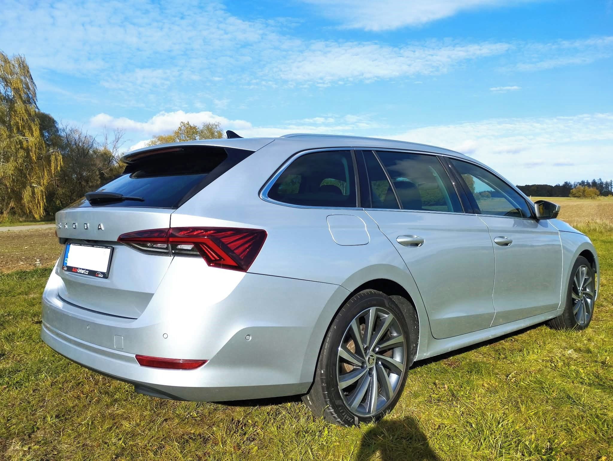 Škoda Octavia, 2,0 TDI Style TOP výbava DPH - fotka 6