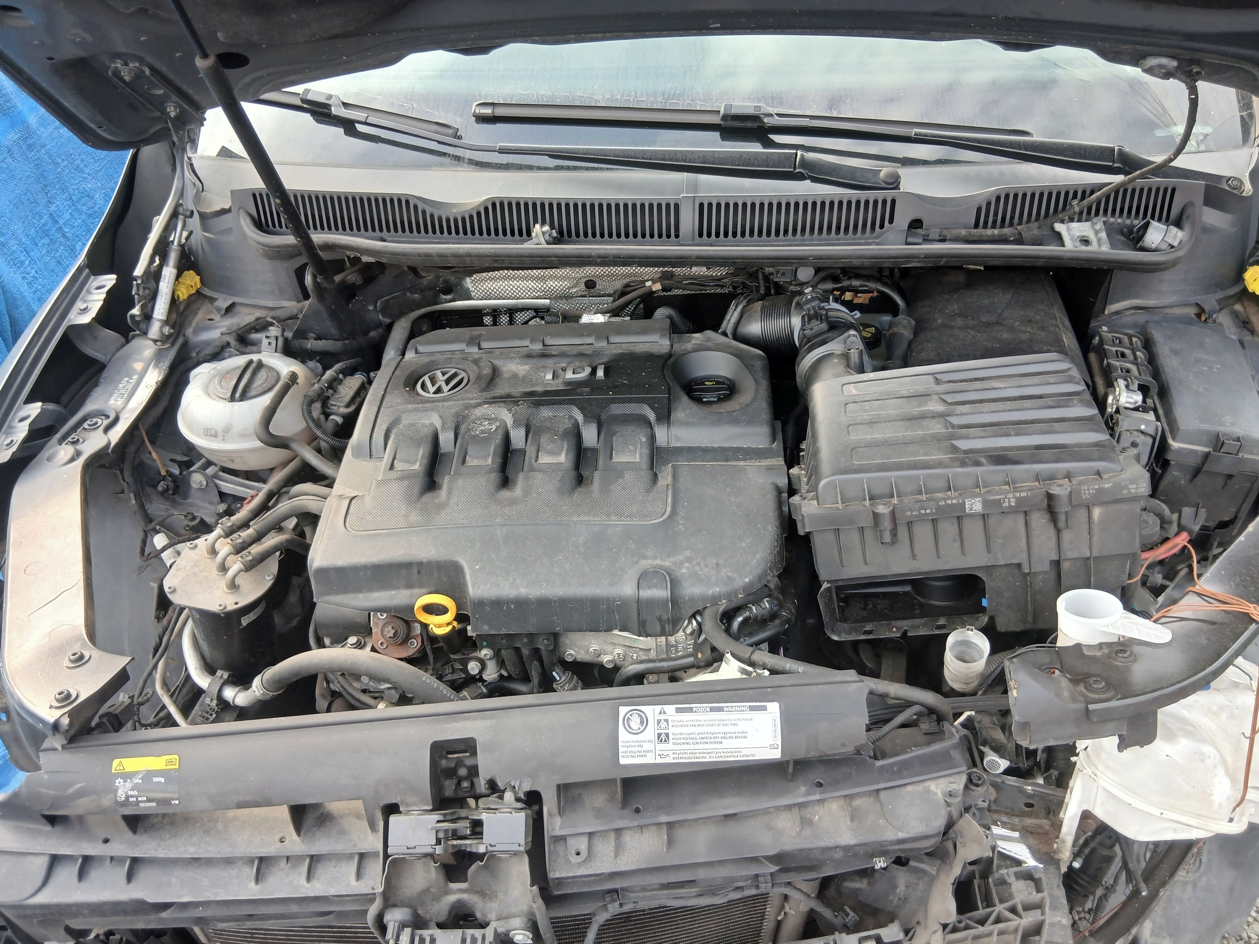 Volkswagen Touran, 1.6 TDI - fotka 4