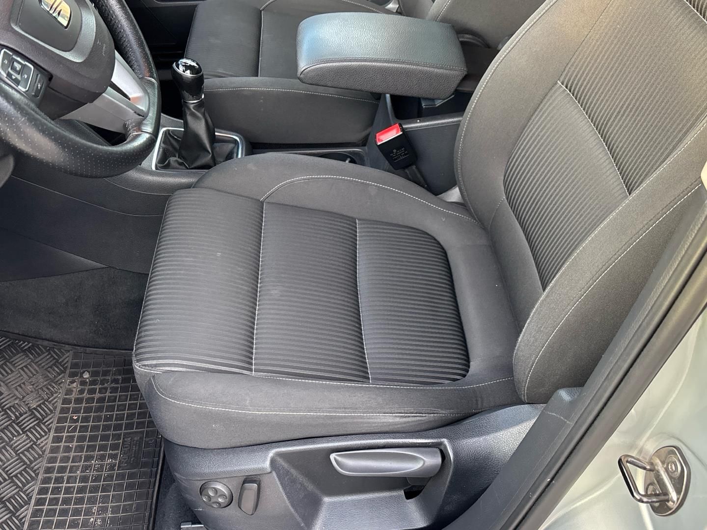 Seat Alhambra, 2.0 TDI / 103 kW Style - fotka 6