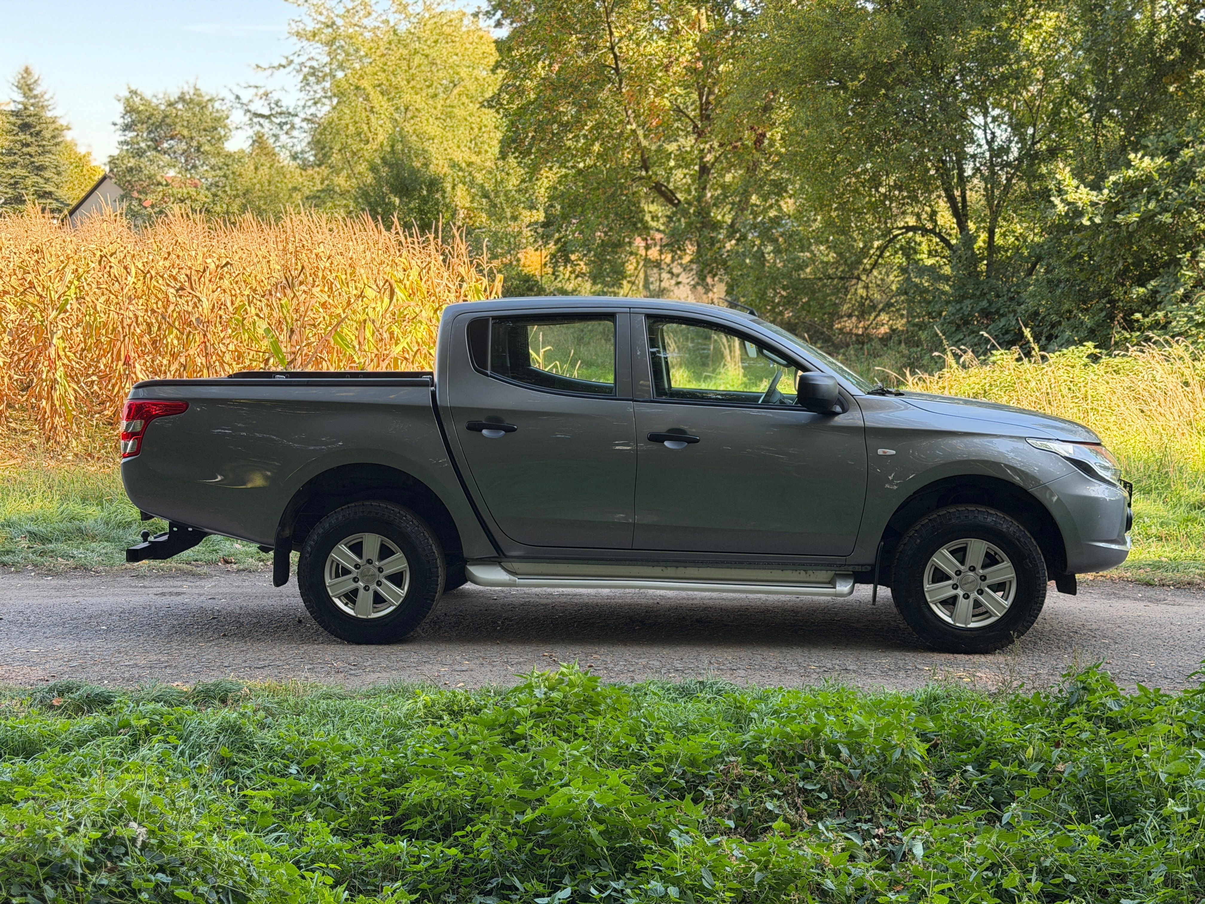 Mitsubishi L200, 2,4 DI-D 133 KW 4x4 - fotka 6