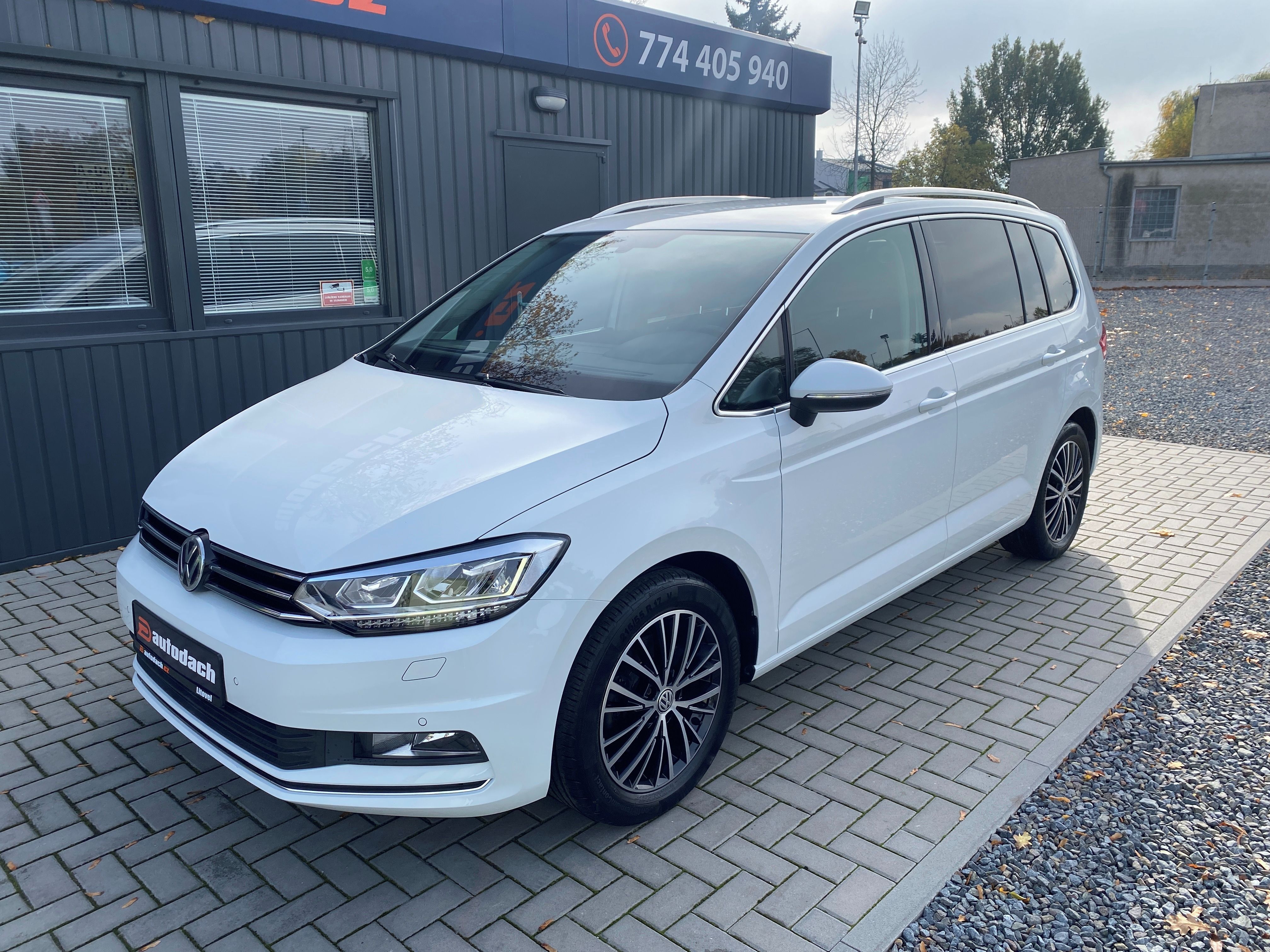 Volkswagen Touran, 1.4 TSI 110kW-HIGHLINE - DSG - fotka 2