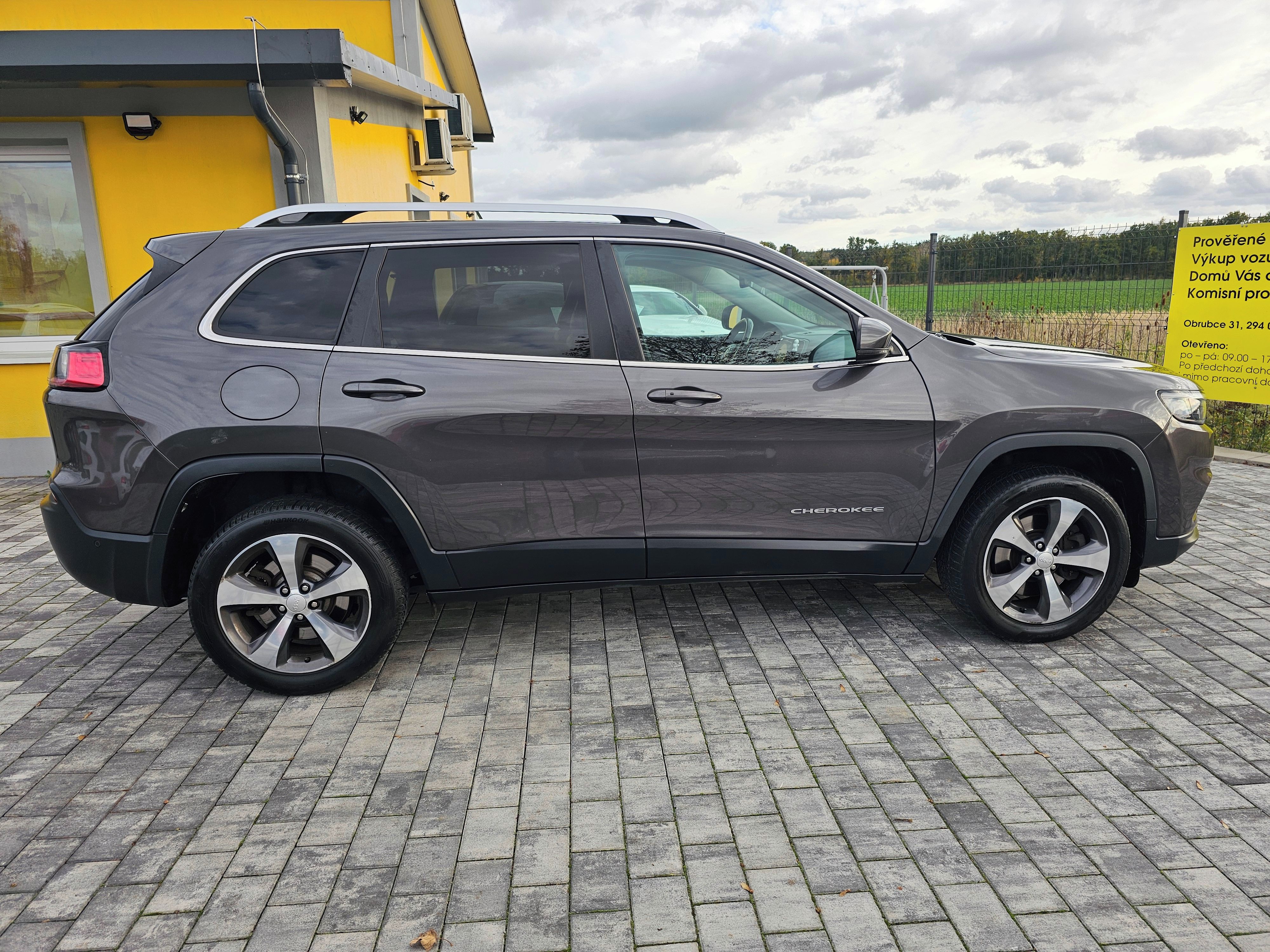 Jeep Cherokee, 2.2 MJT, Chlazené sedačky, DPH - fotka 4