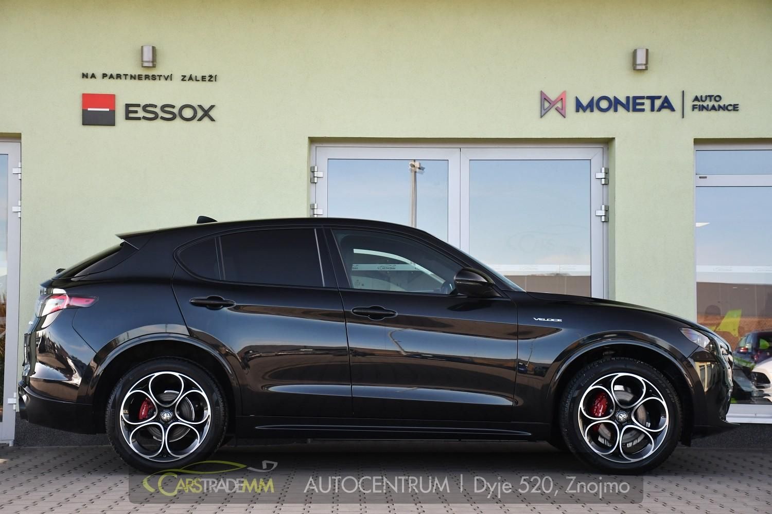 Alfa Romeo Stelvio, 2,2 D 16V 210k Veloce AT8-Q4 - fotka 6