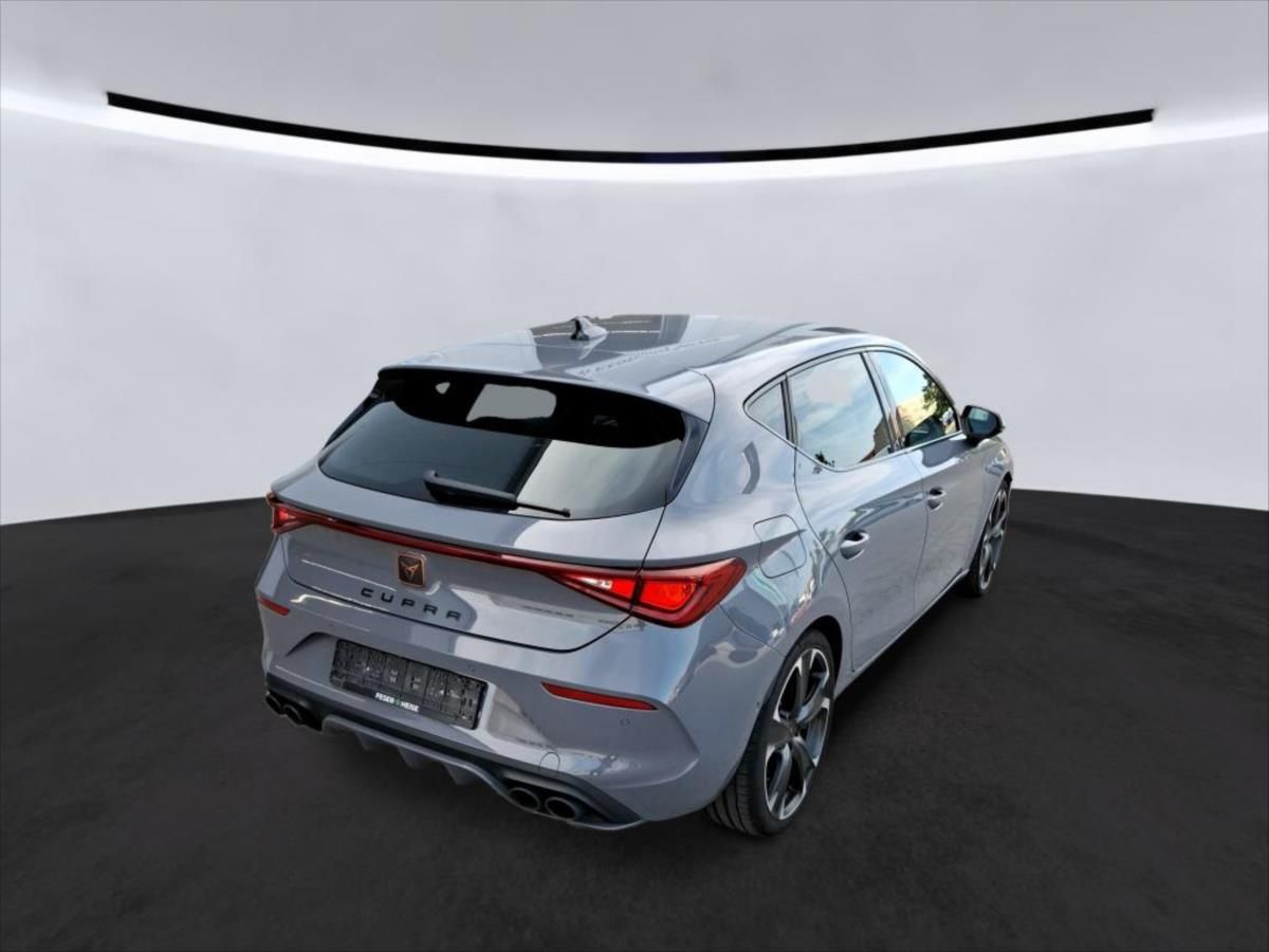Cupra Leon, 2,0 TSI 221 KW - fotka 4