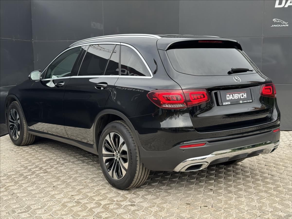 Mercedes-Benz GLC, 2,0 220d 4MATIC AT ČR - fotka 6
