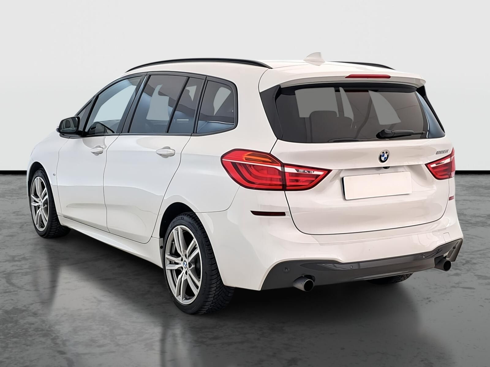 BMW Řada 2, 220i Gran Tourer, M Sport - fotka 4