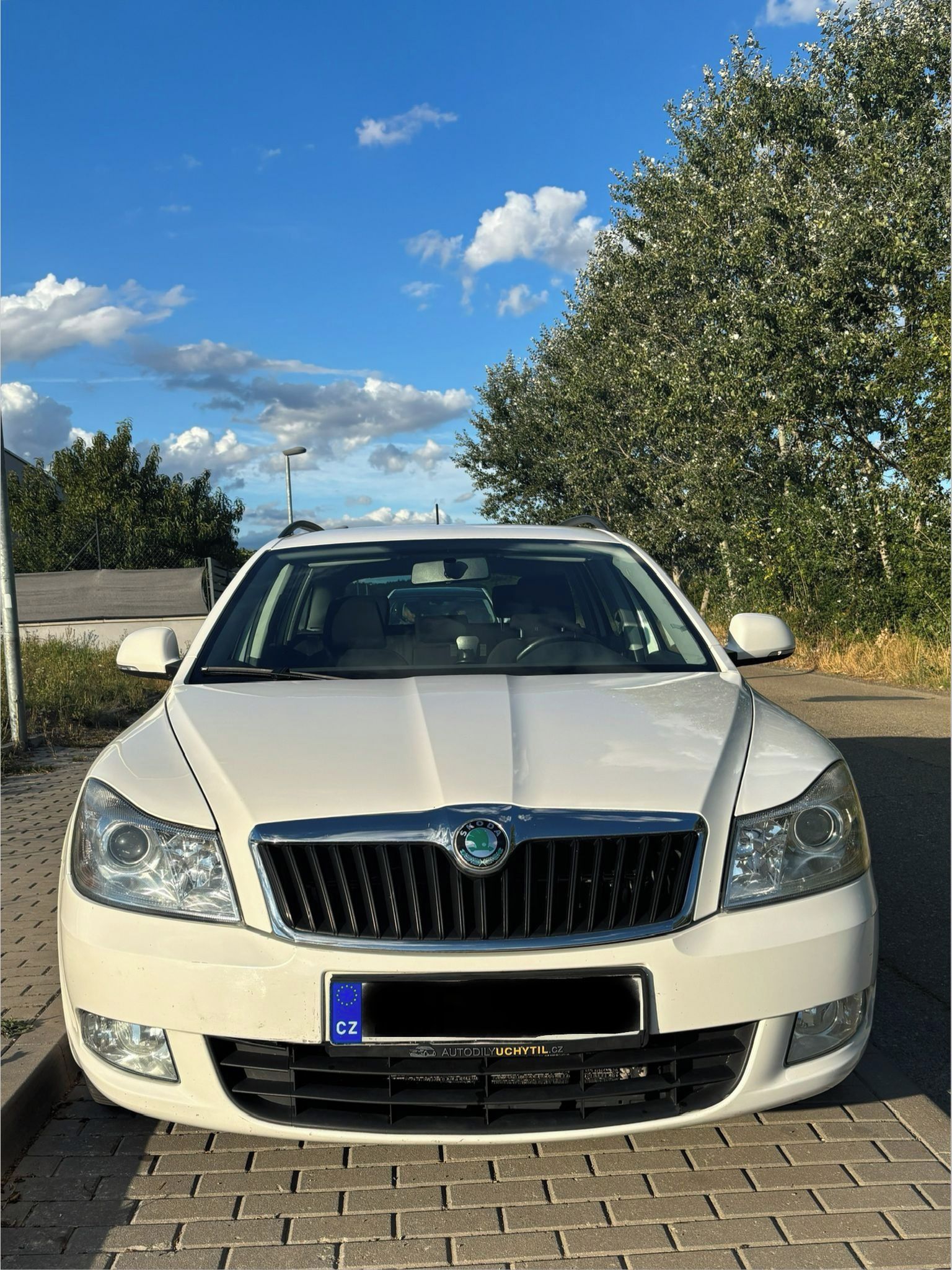 Škoda Octavia, Škoda Octavia II Combi 2.0 TDI - fotka 3