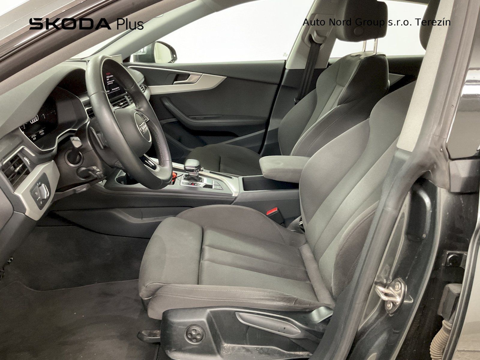 Audi A5, Sportback S LINE 40 TDI 150 KW - fotka 5