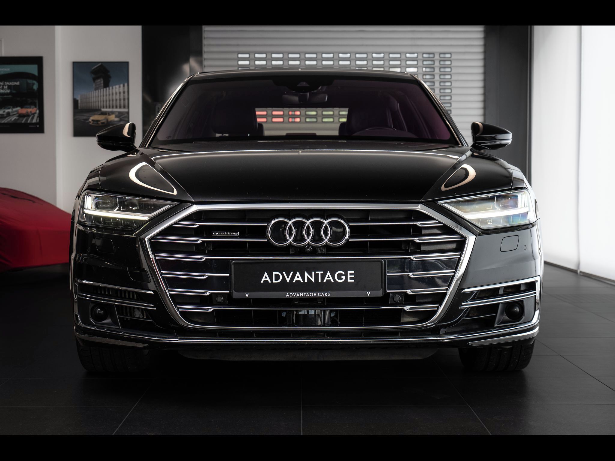 Audi A8, Vzduch. podvozek/Masážní - fotka 2
