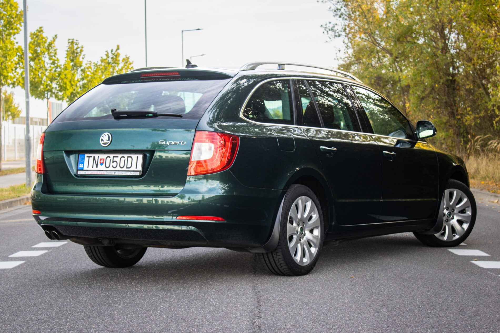 Škoda Superb - fotka 4