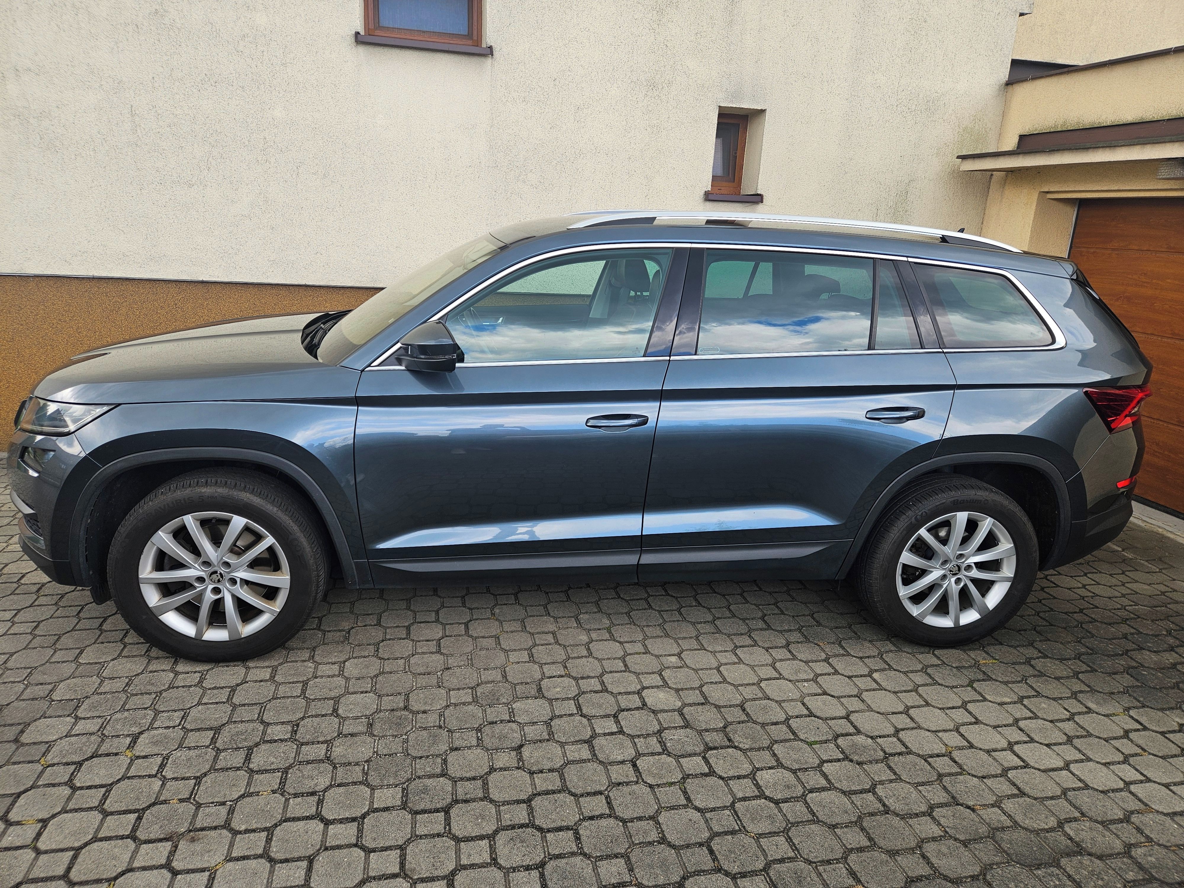 Škoda Kodiaq, 2.0TSI, 132kW, 4x4, DSG, ČR - fotka 4
