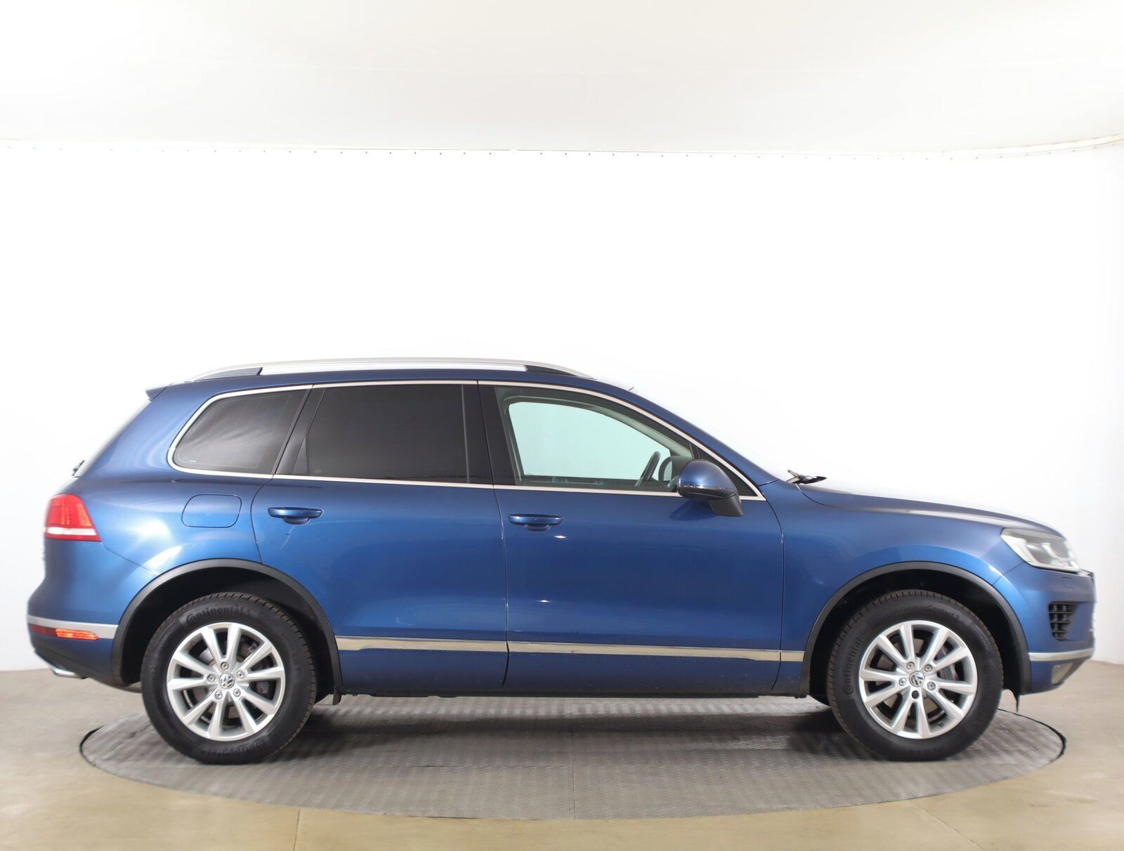Volkswagen Touareg, 3.0 TDI, 4X4, Automat - fotka 6