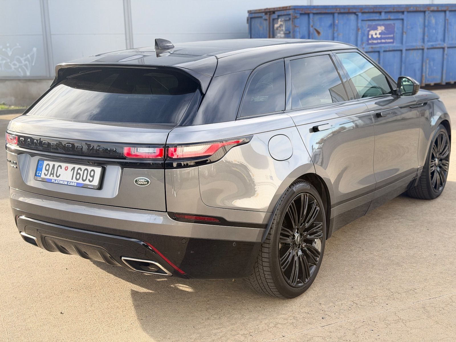 Land Rover Range Rover Velar - fotka 5