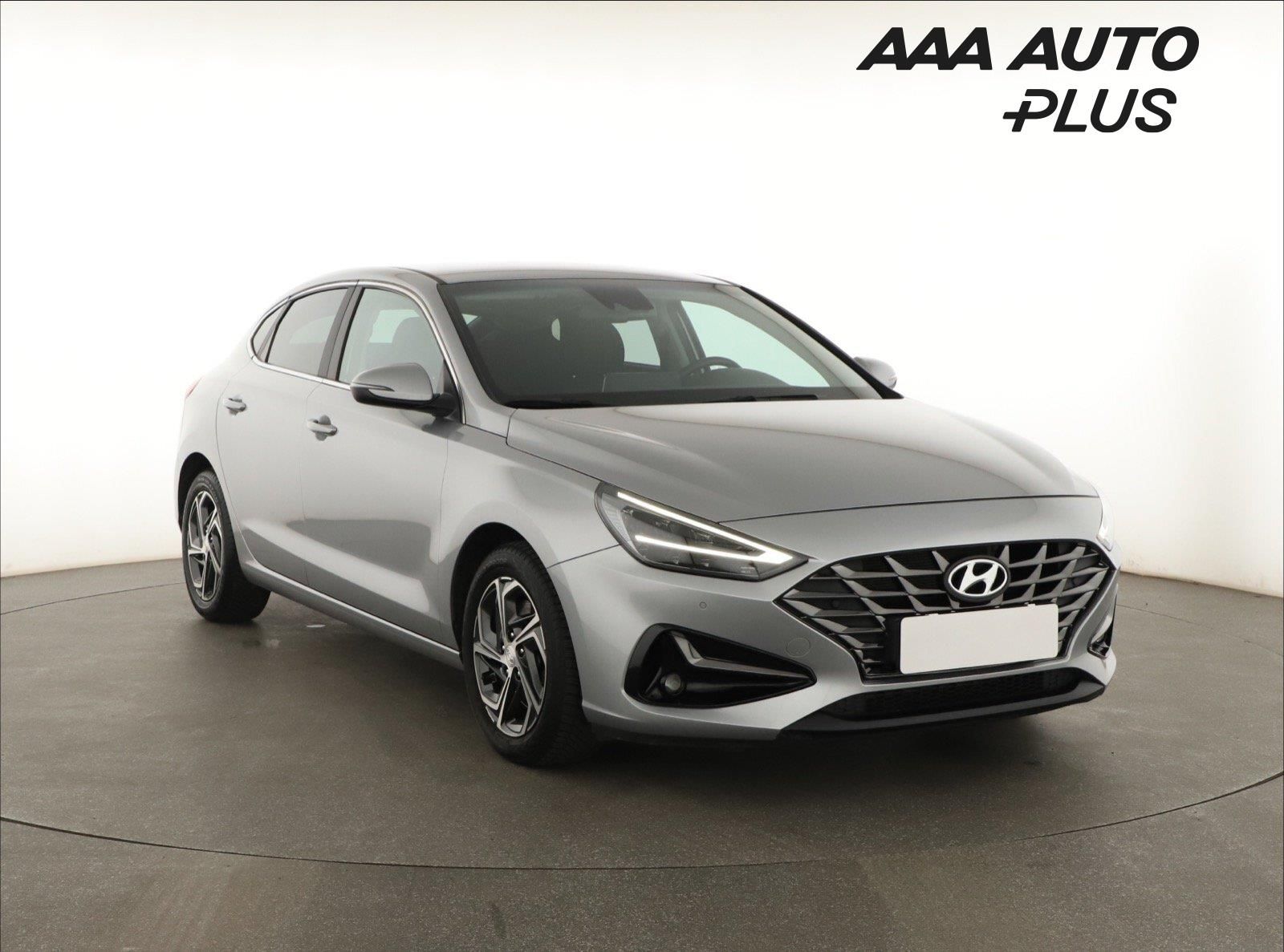 Hyundai i30, 1.0 T-GDI, Family Smart