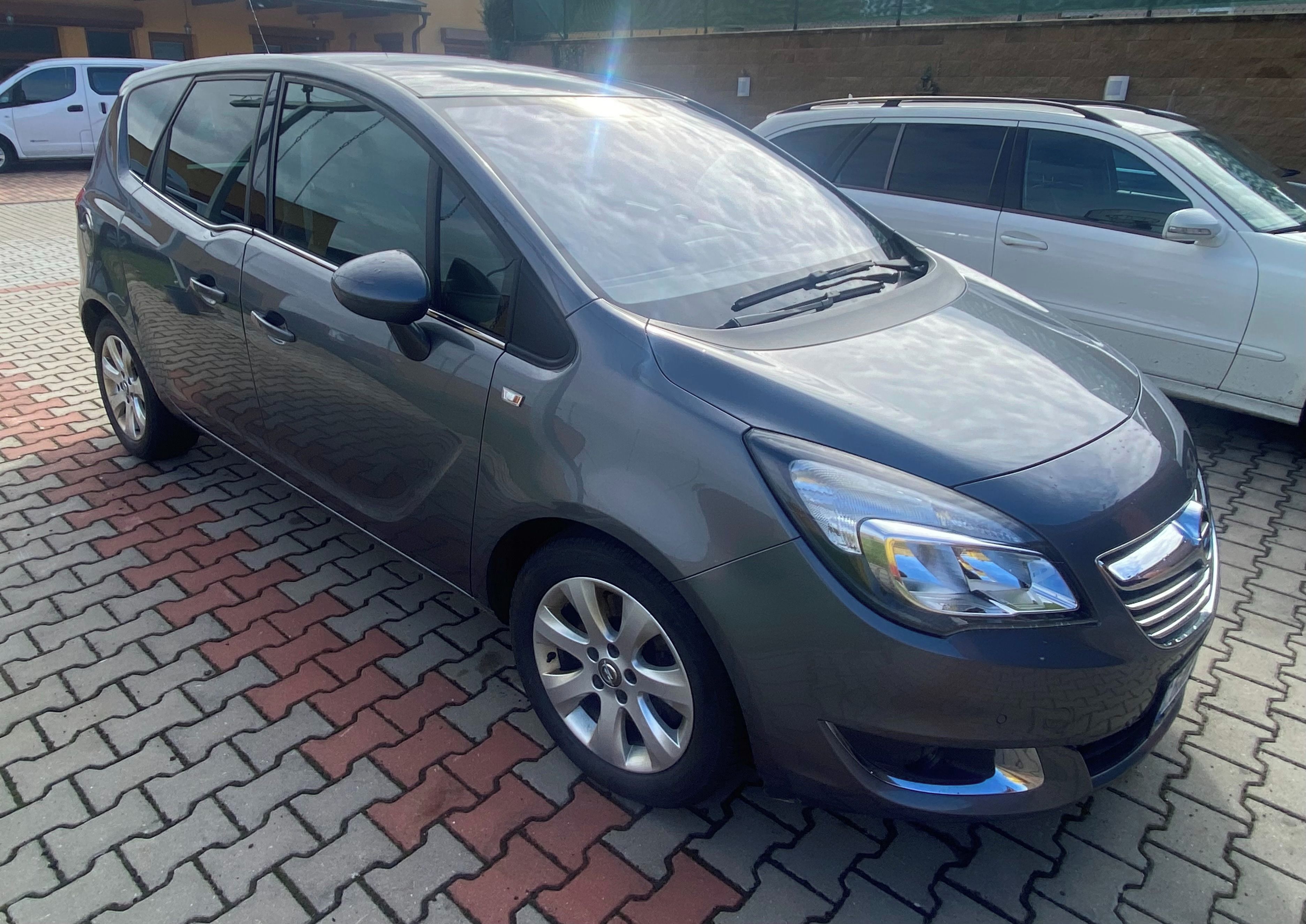 Opel Meriva, Opel Meriva 1.4 Turbo - fotka 2