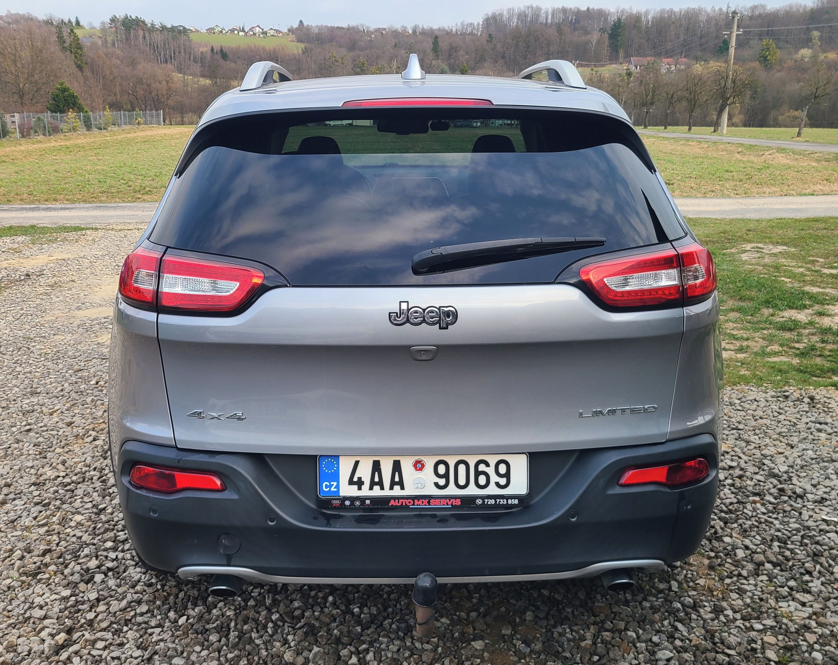 Jeep Cherokee, 3.2 V6 200kW lpg plná výbava - fotka 6