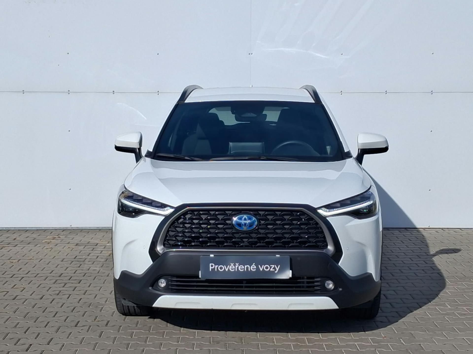 Toyota Corolla Cross, 2.0 HSD e-CVT Style AWD - fotka 4
