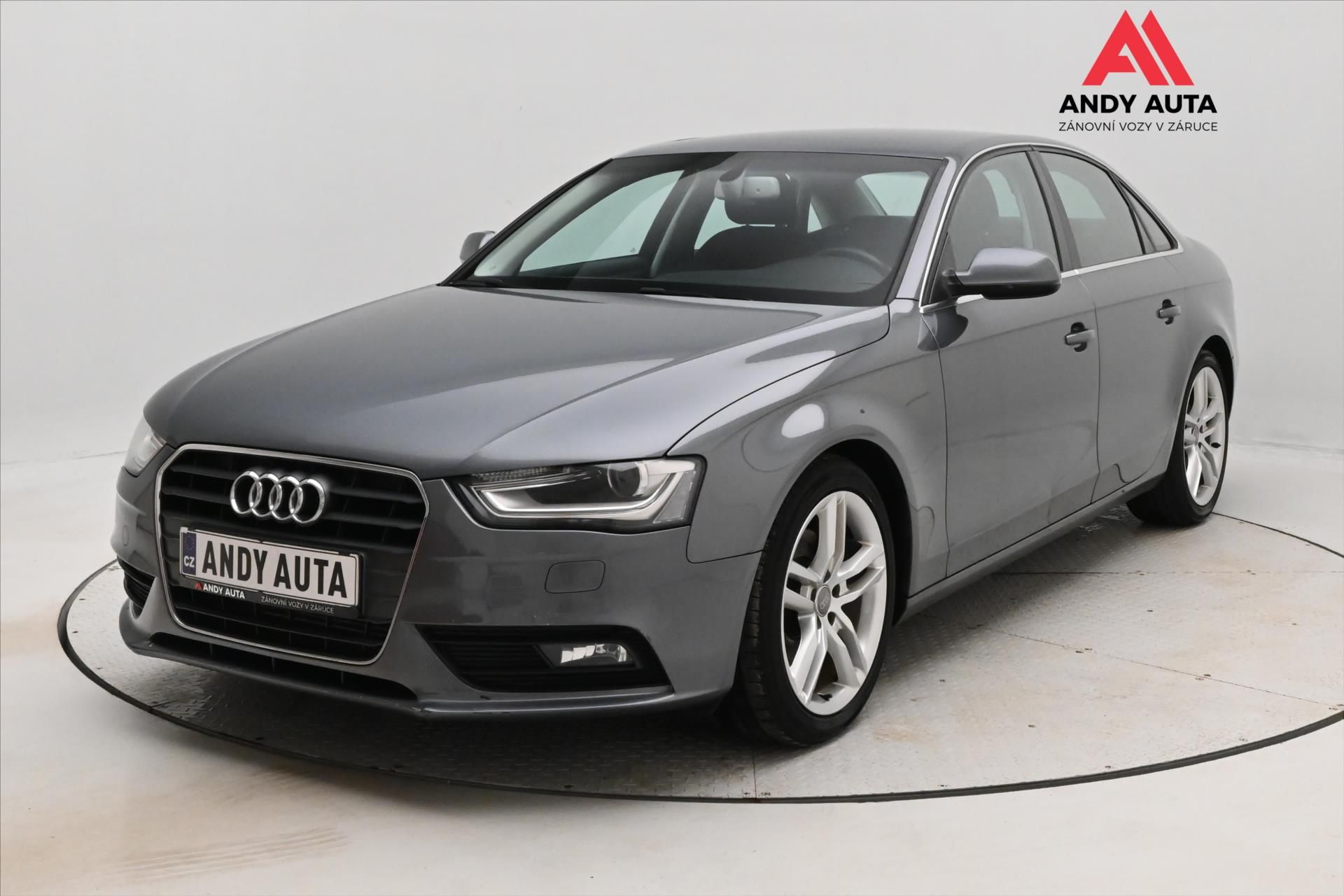 Audi A4, 2,0 TDI 105 kW Nová STK
