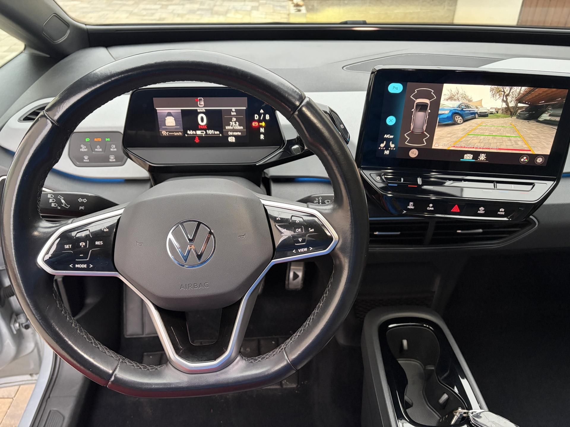 Volkswagen ID.3, 62kwh,150kw,Matrix, park.kam - fotka 6